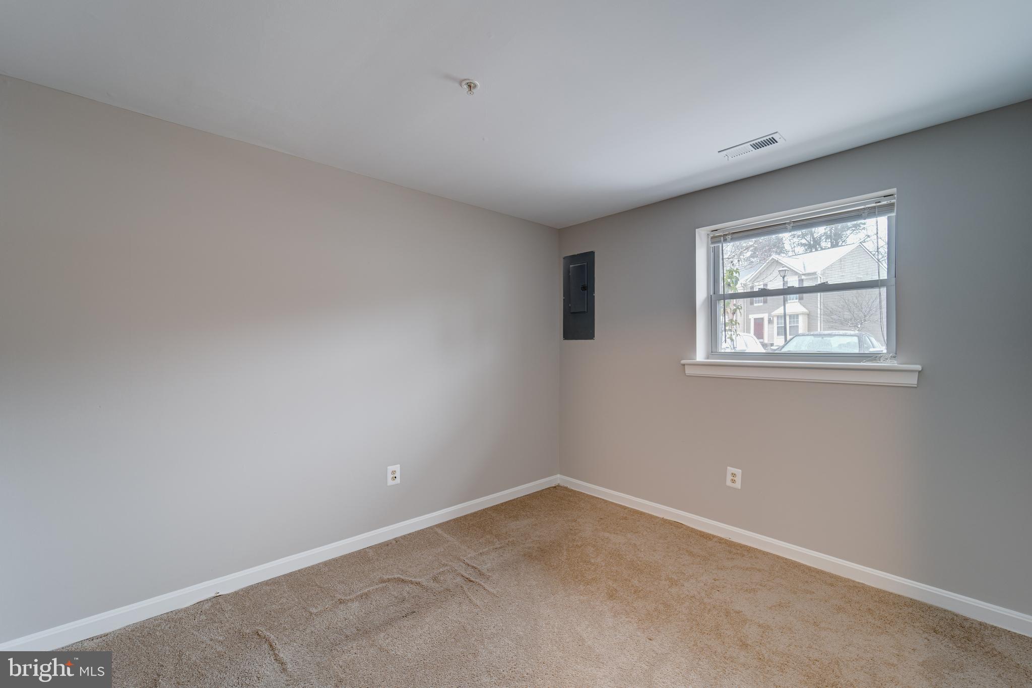 FOX CHASE - Residential