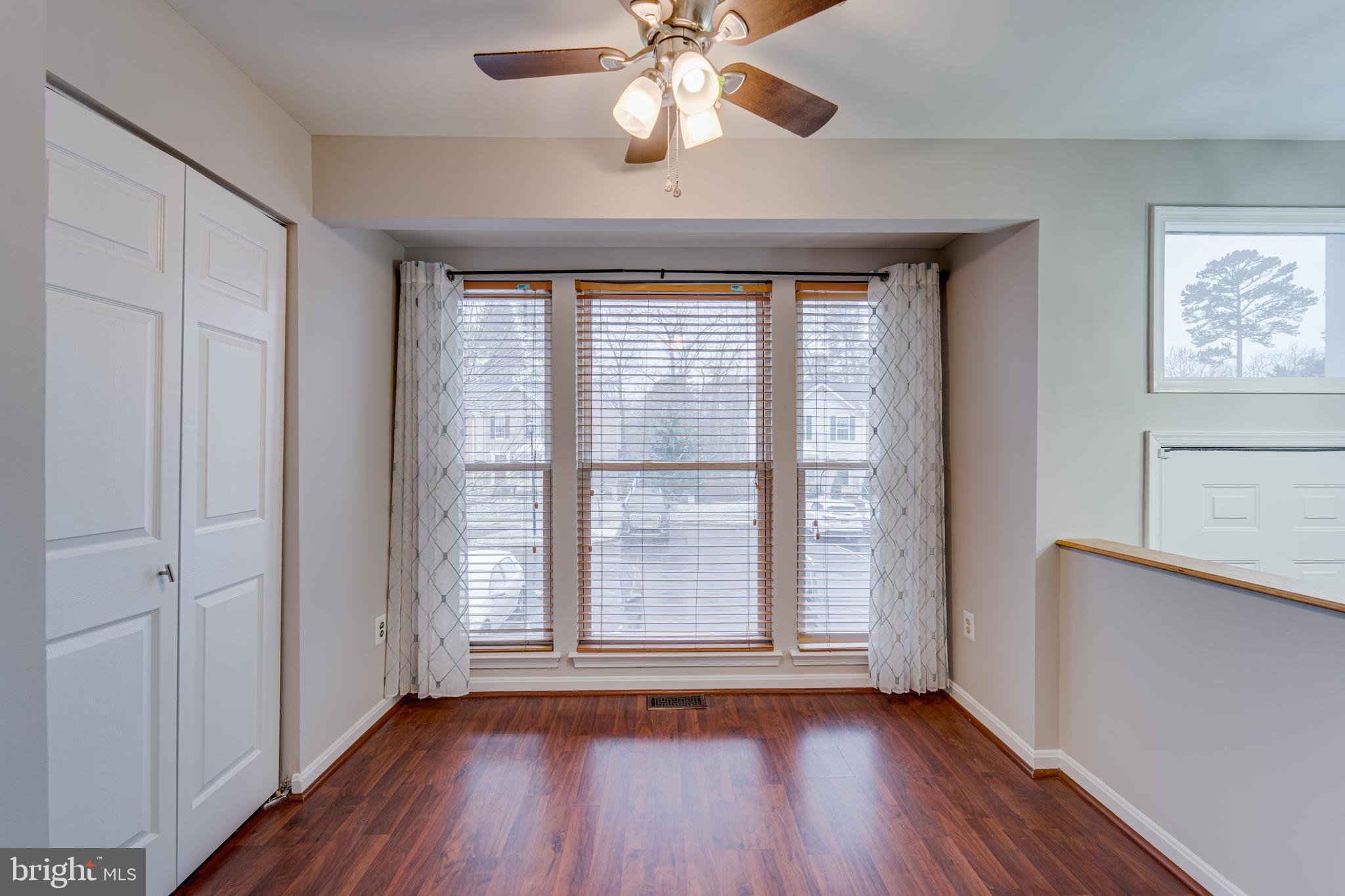 FOX CHASE - Residential