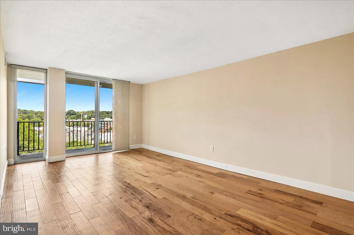4600 S Four Mile Run Drive Unit 927, Arlington, VA, 22204