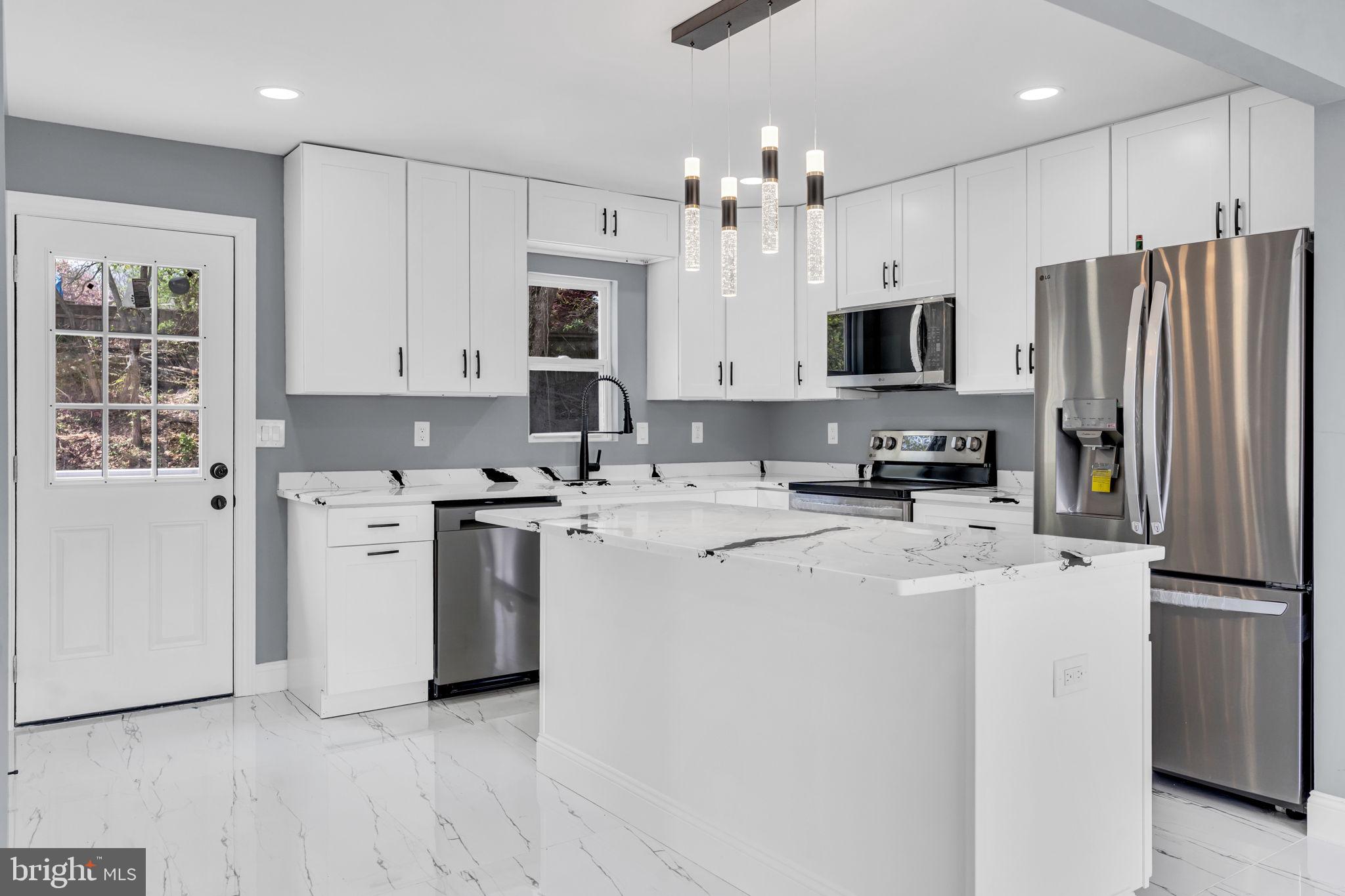 DISTRICT HEIGHTS - Residential