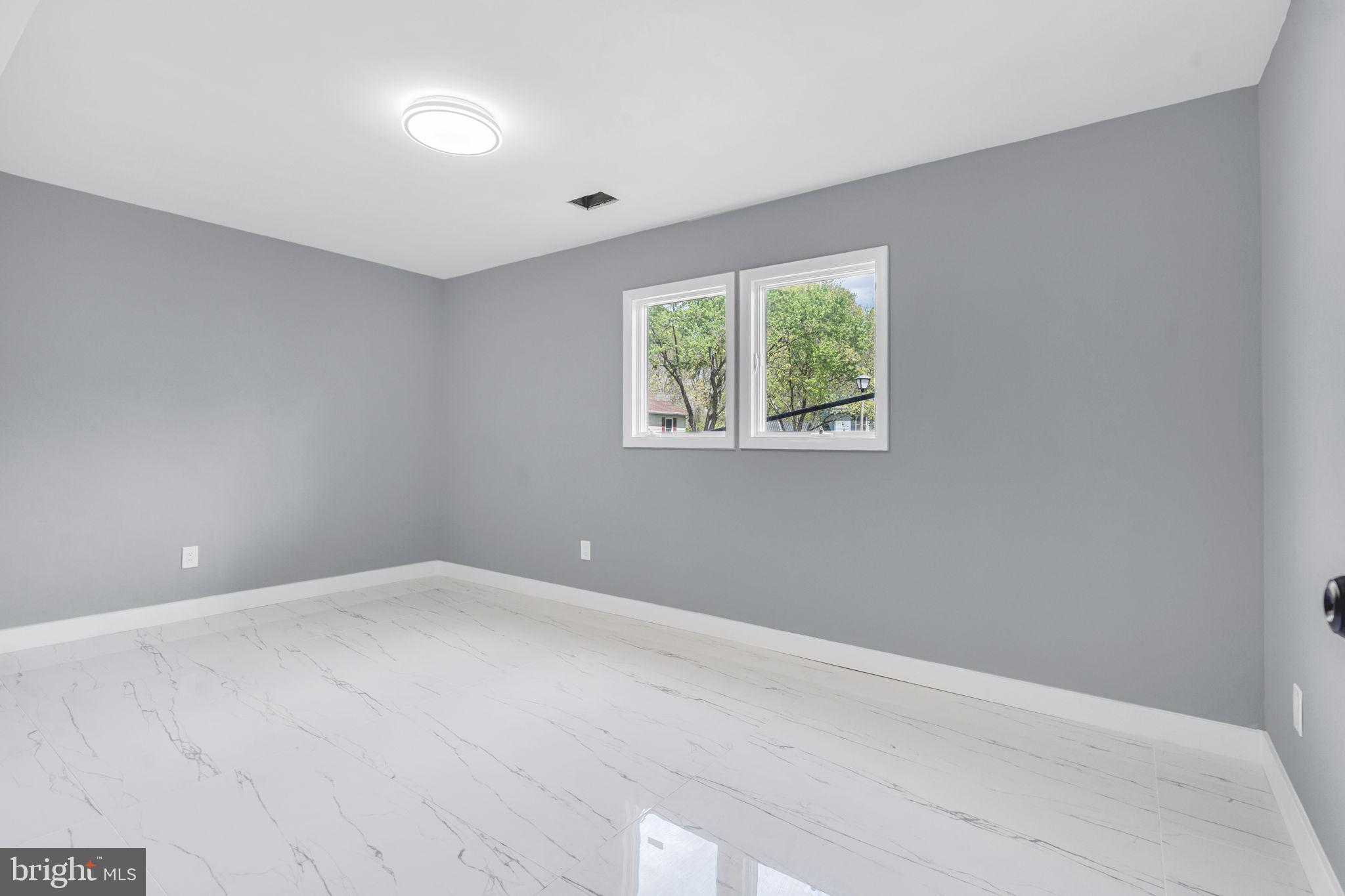 DISTRICT HEIGHTS - Residential