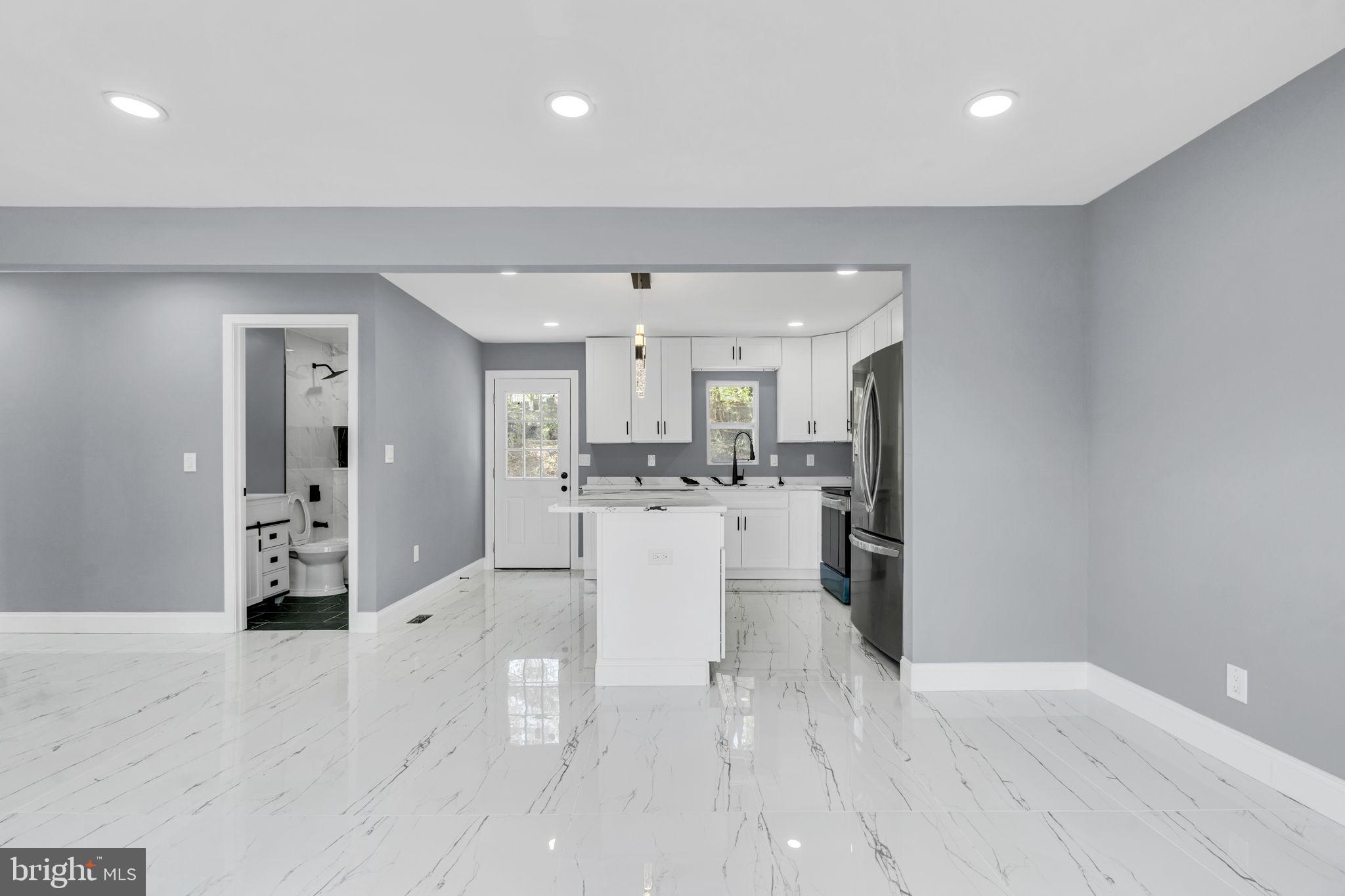 DISTRICT HEIGHTS - Residential