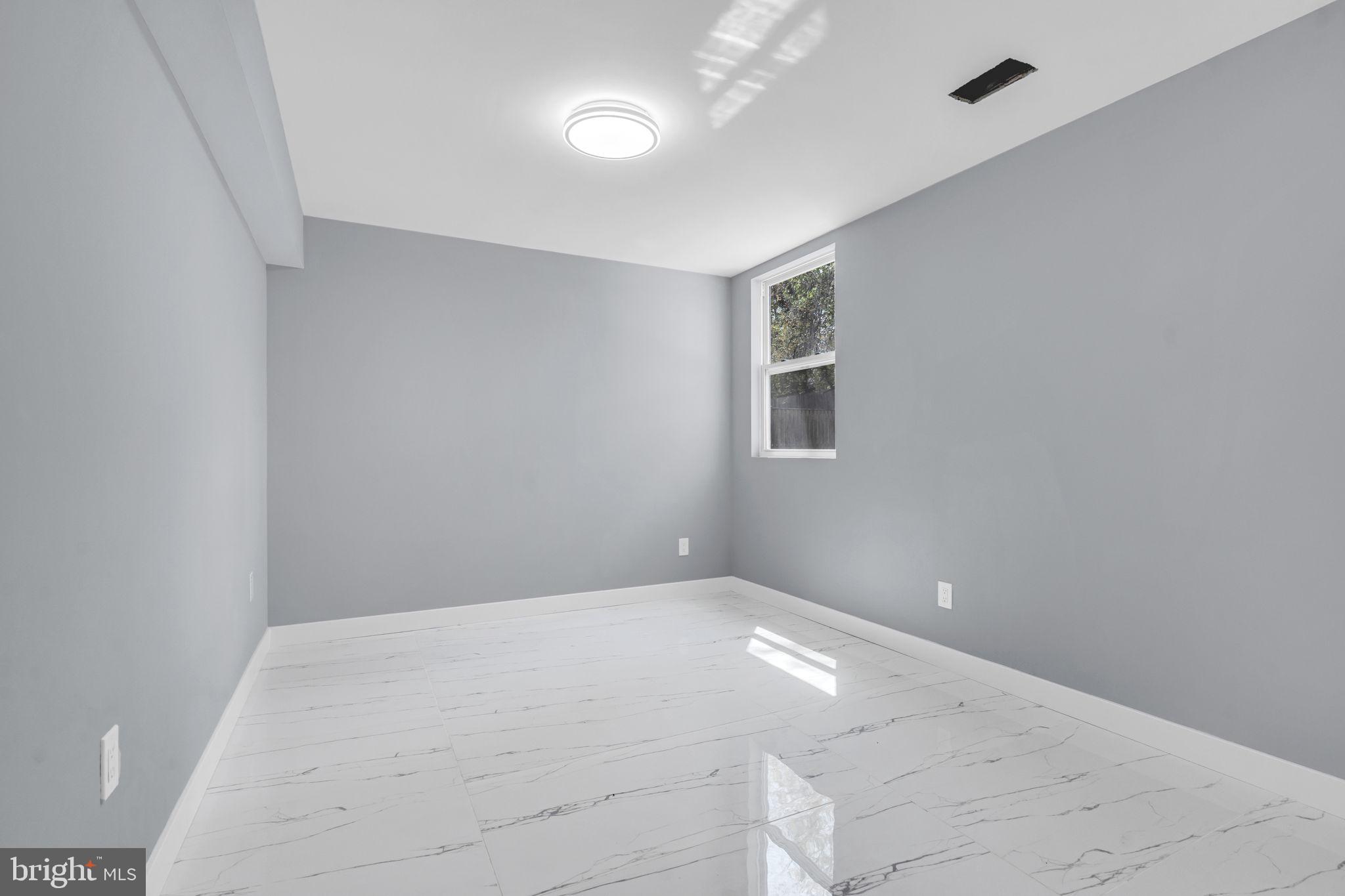 DISTRICT HEIGHTS - Residential