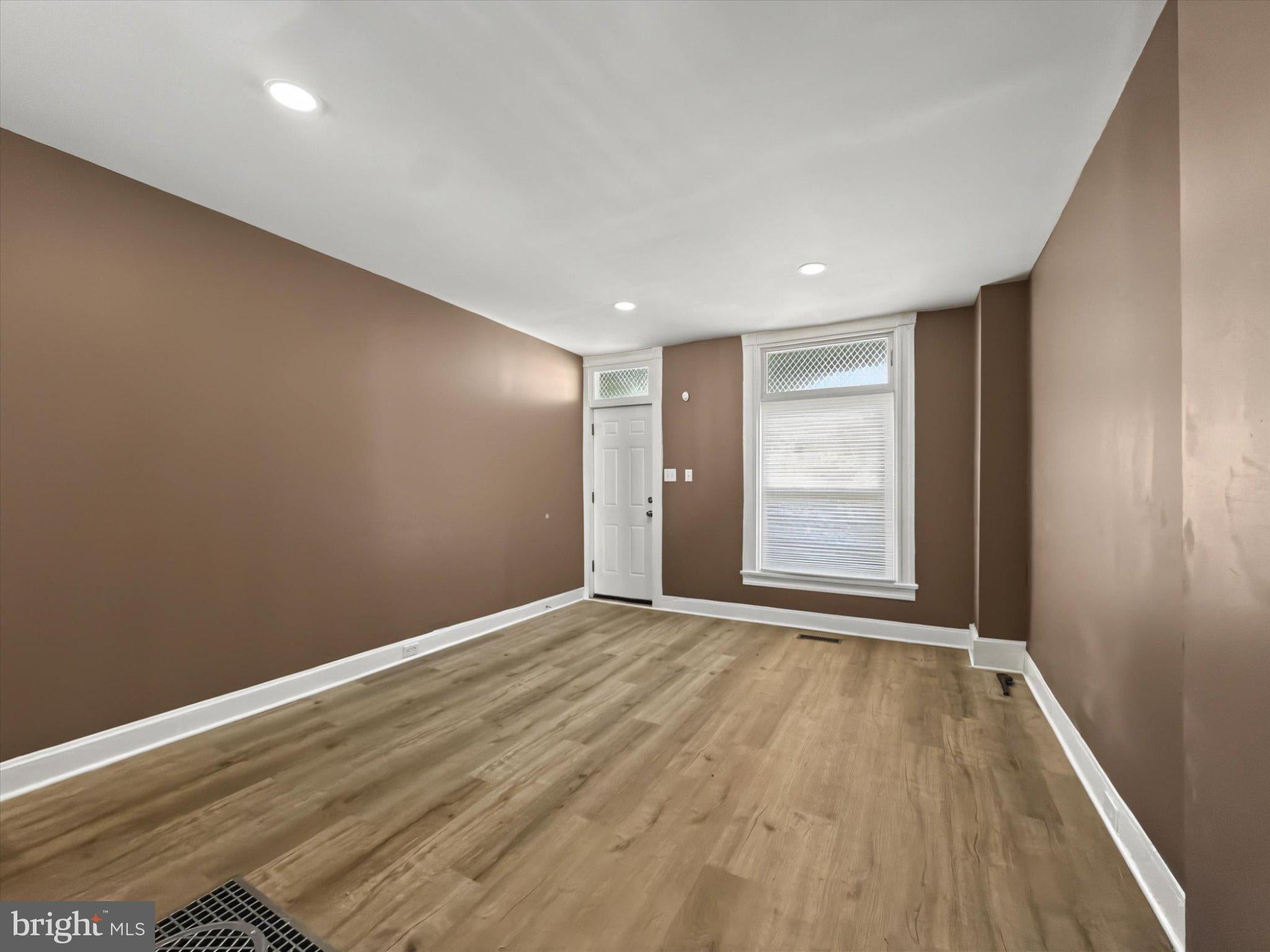 621 E 30TH STREET