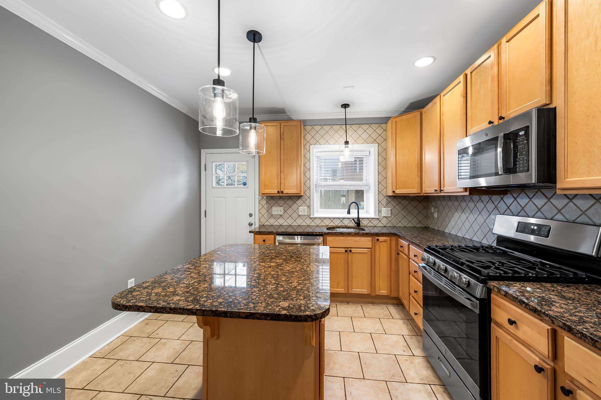 CANTON - Residential