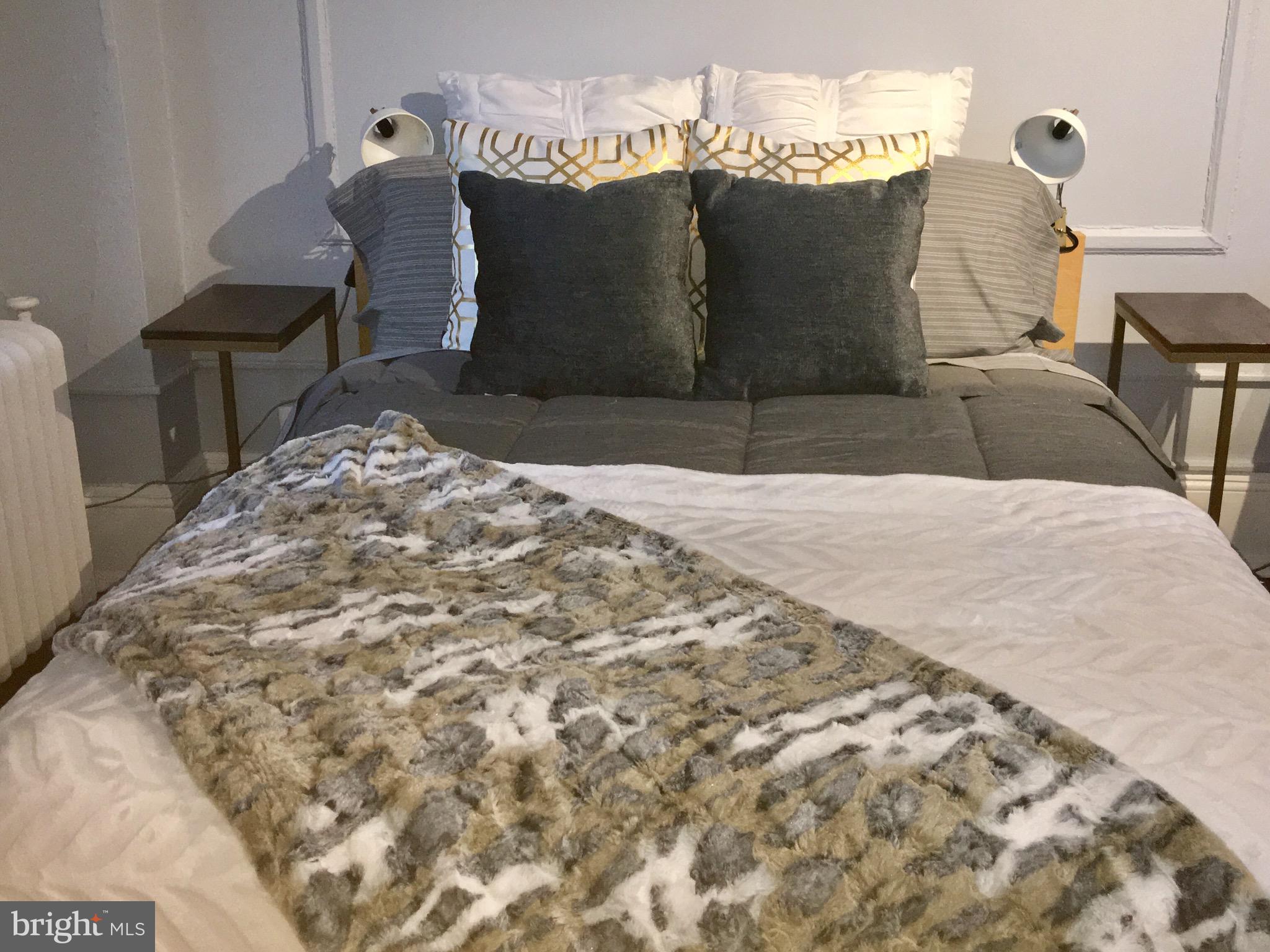 WASHINGTON SQ - Residential Lease