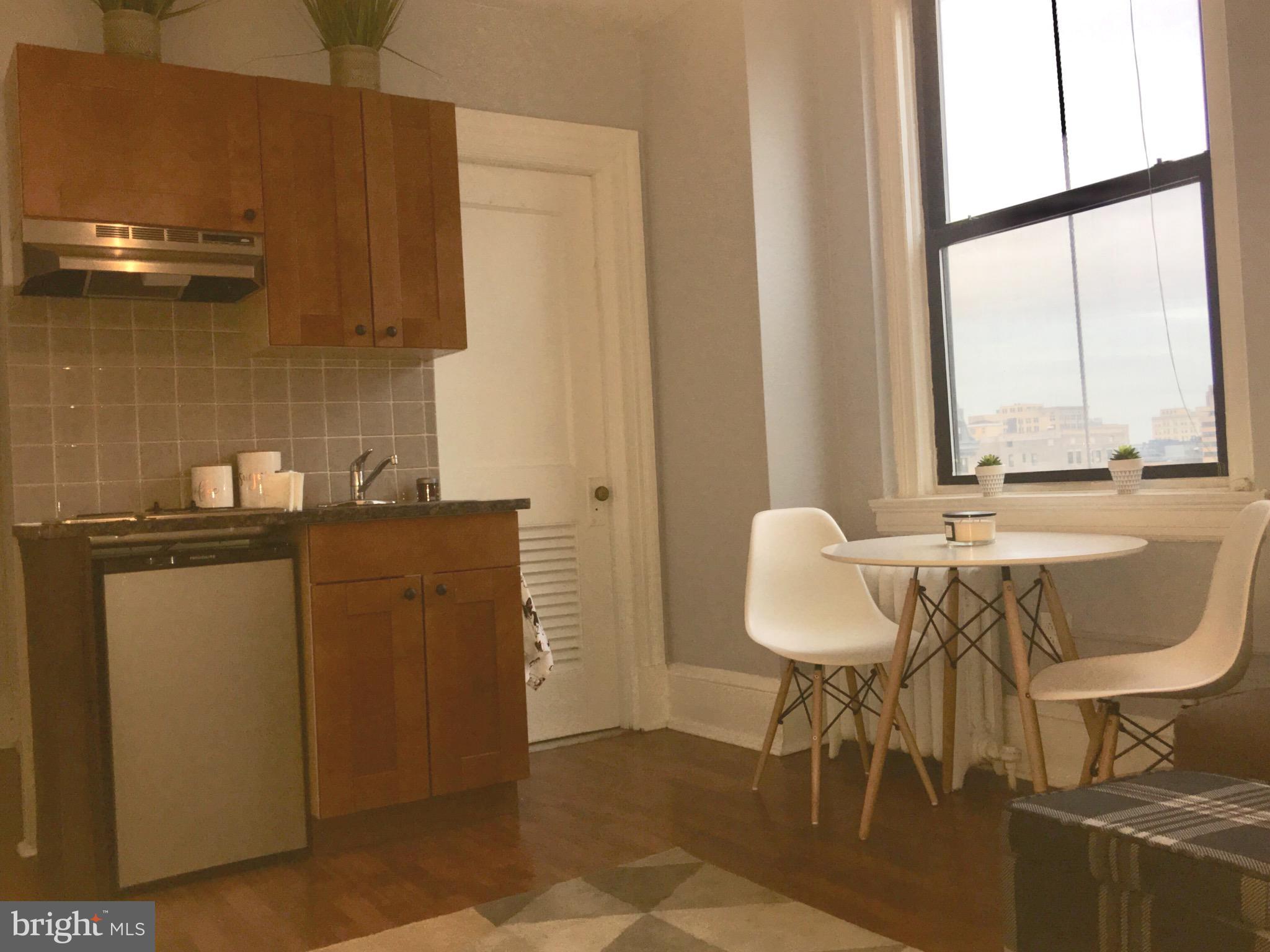 WASHINGTON SQ - Residential Lease