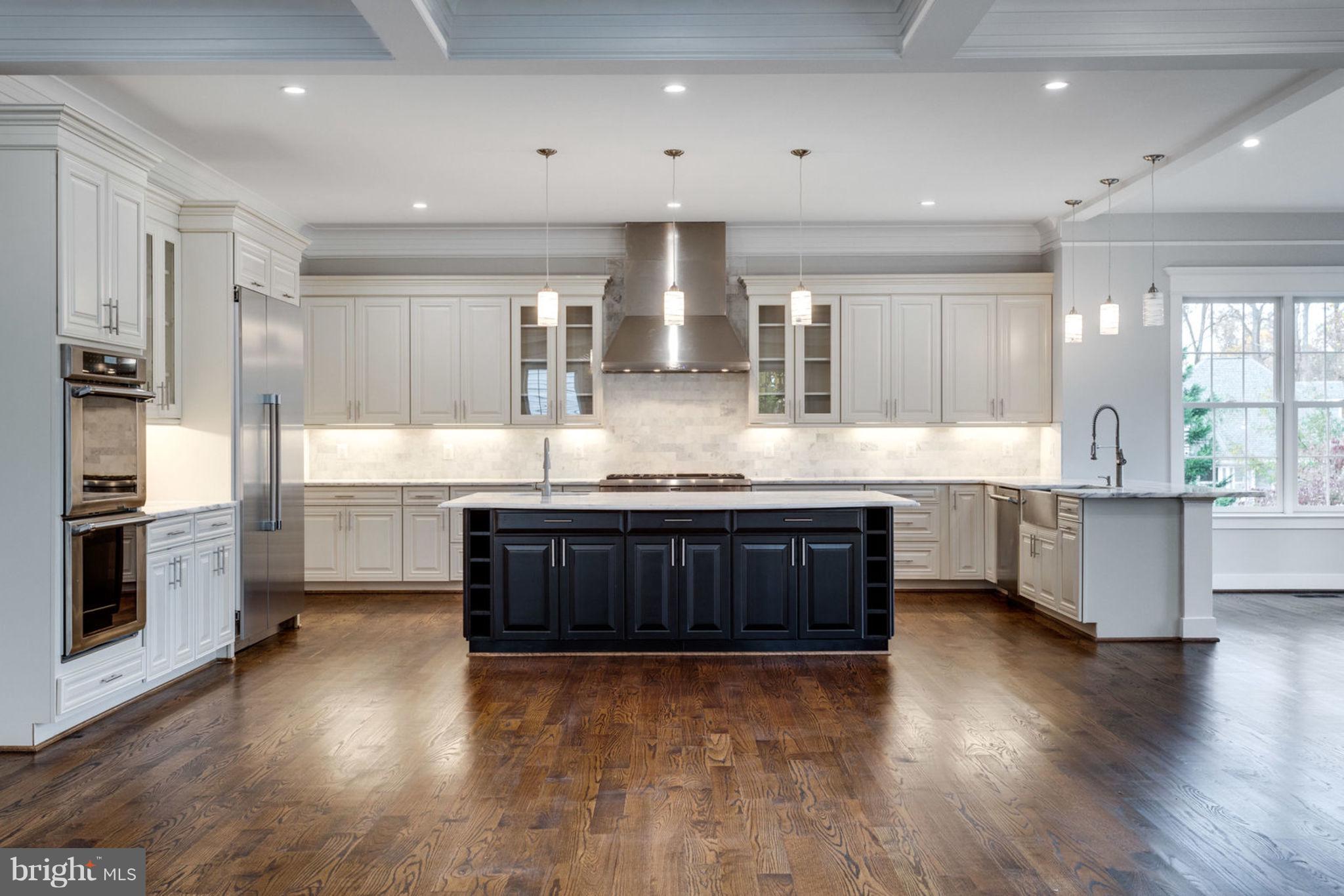 PROVIDENCE FOREST - Residential