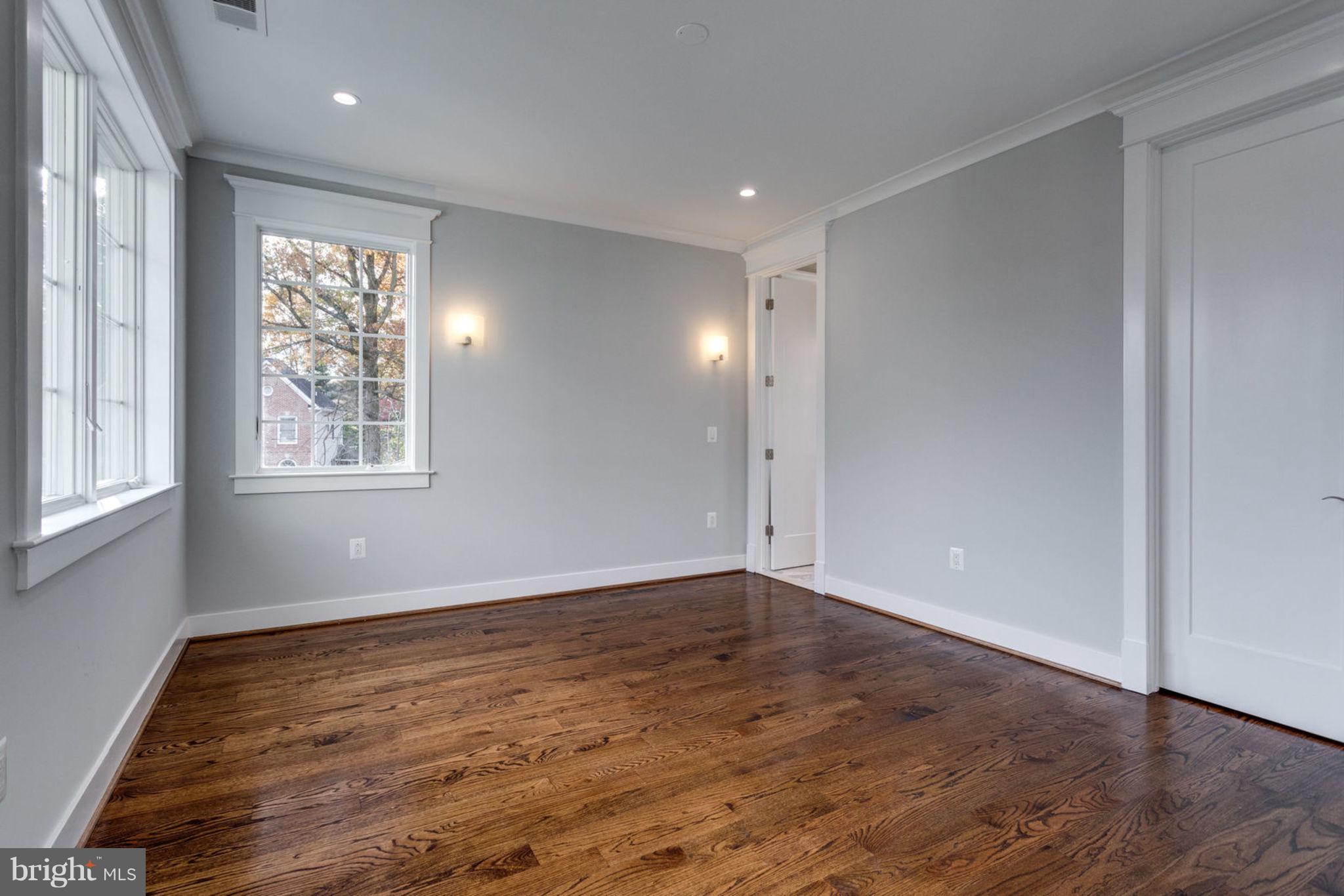 PROVIDENCE FOREST - Residential