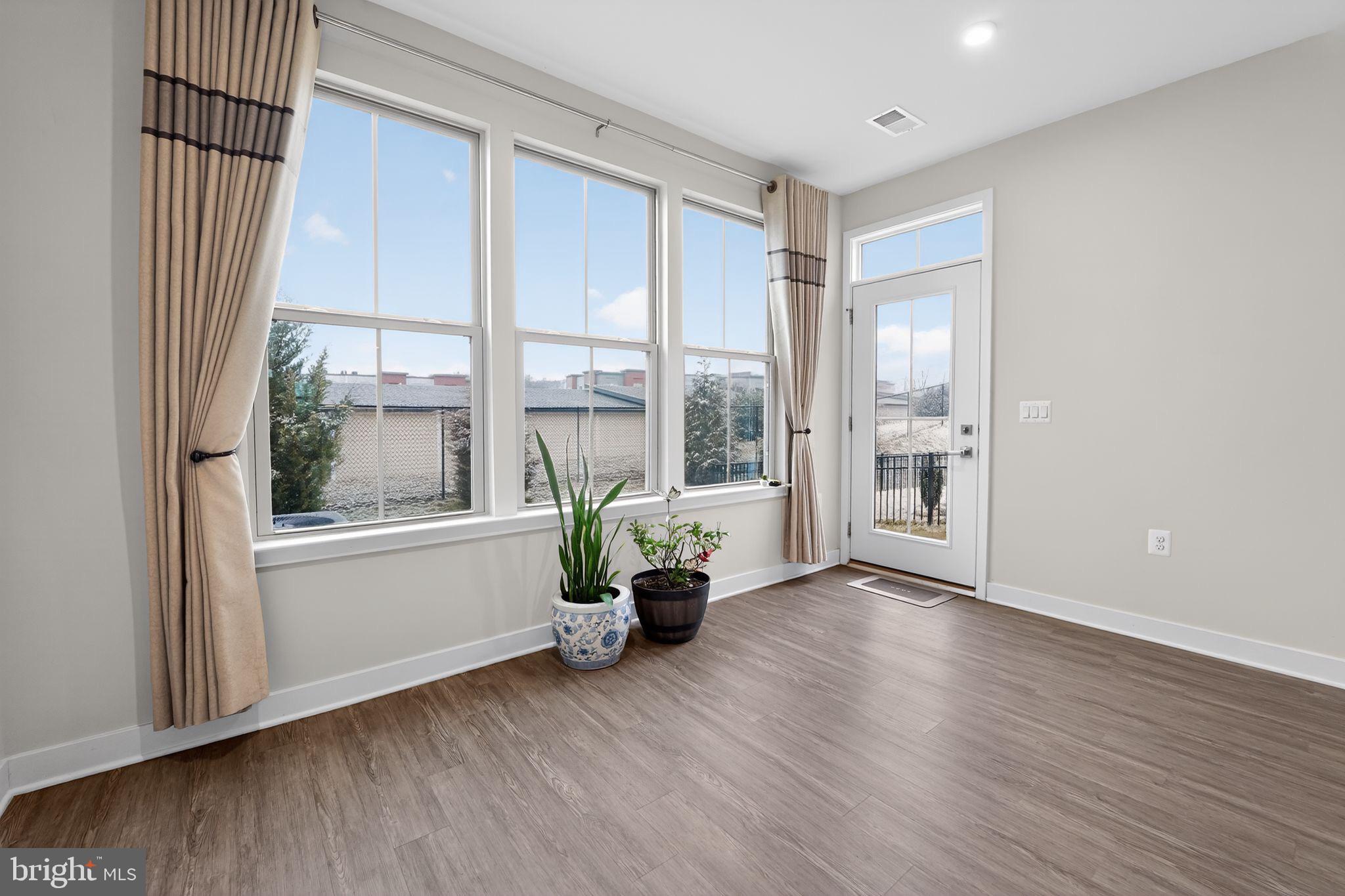 THE WOODLANDS - Residential