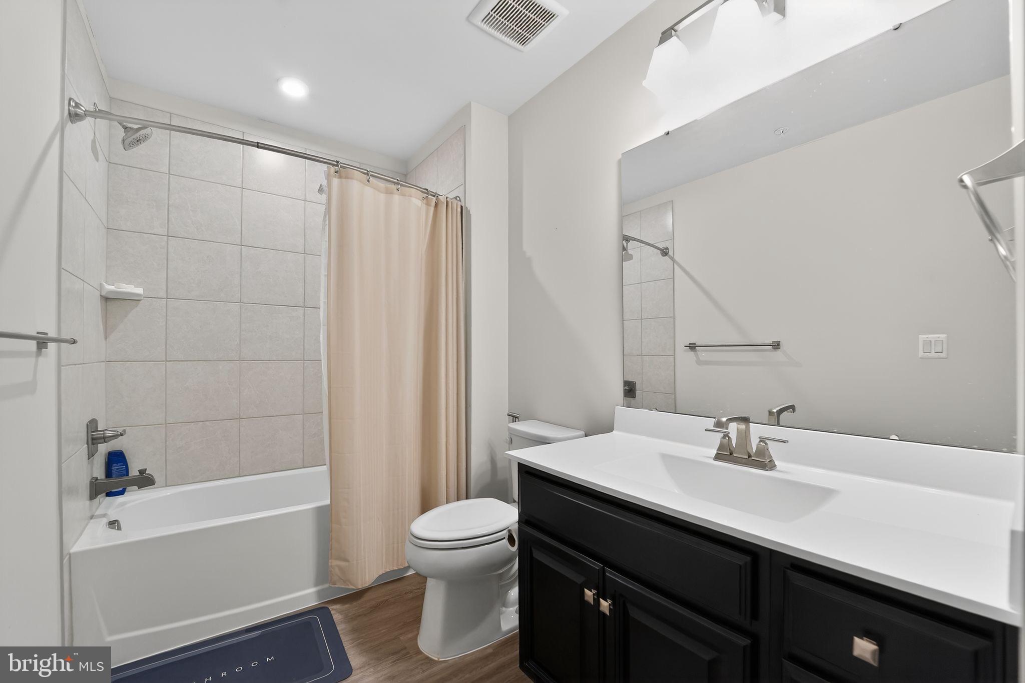 THE WOODLANDS - Residential