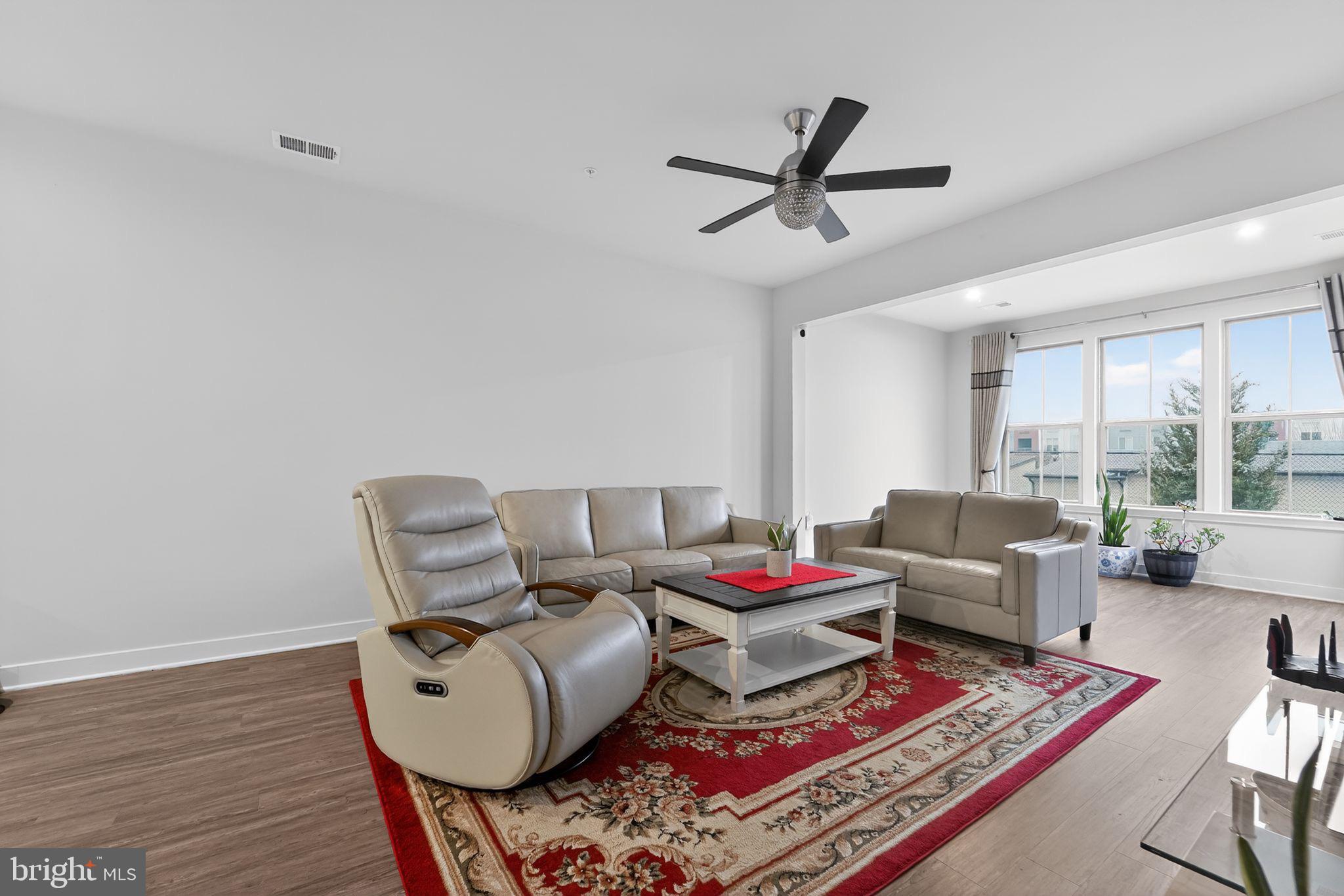 THE WOODLANDS - Residential