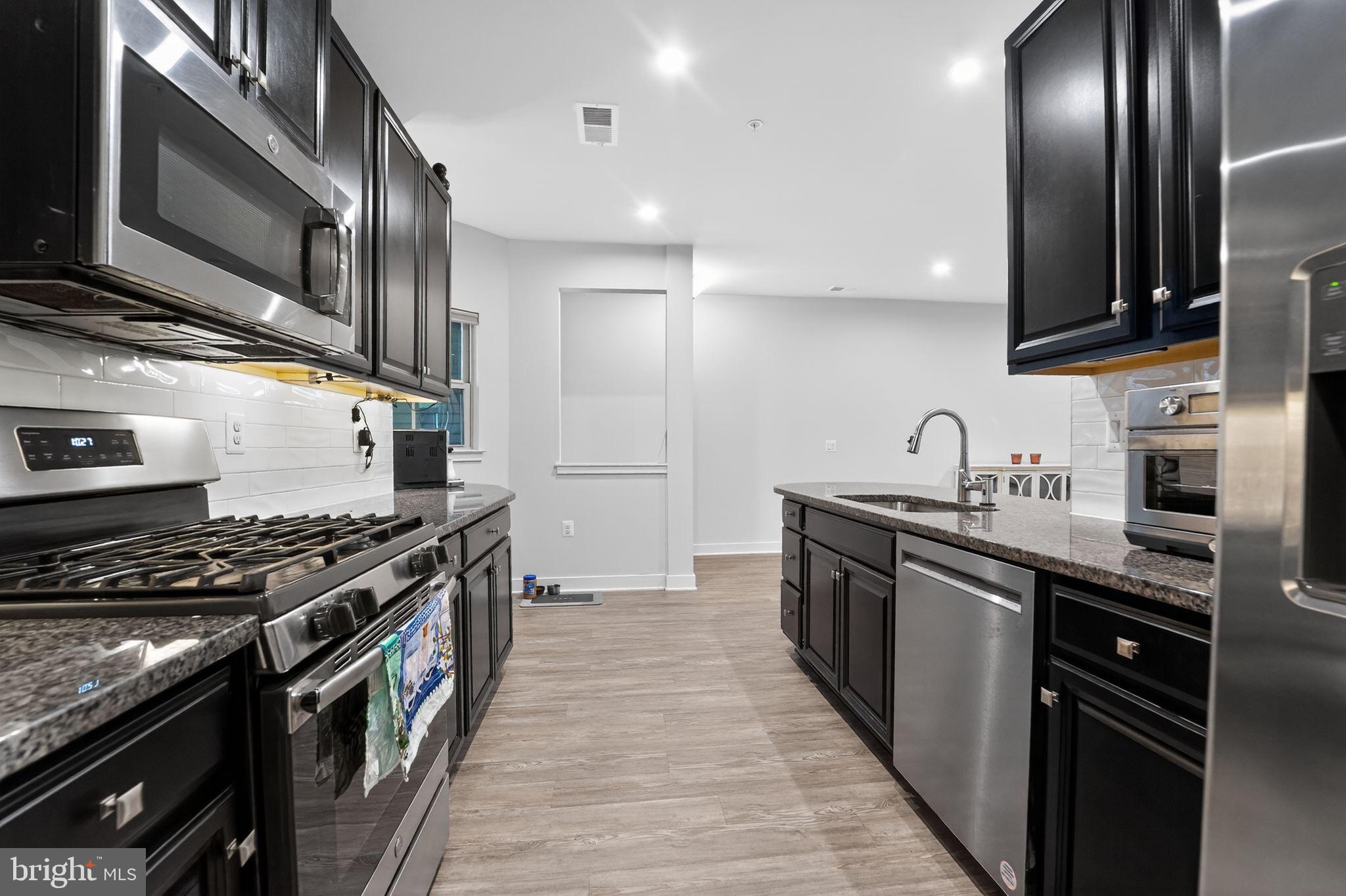 THE WOODLANDS - Residential