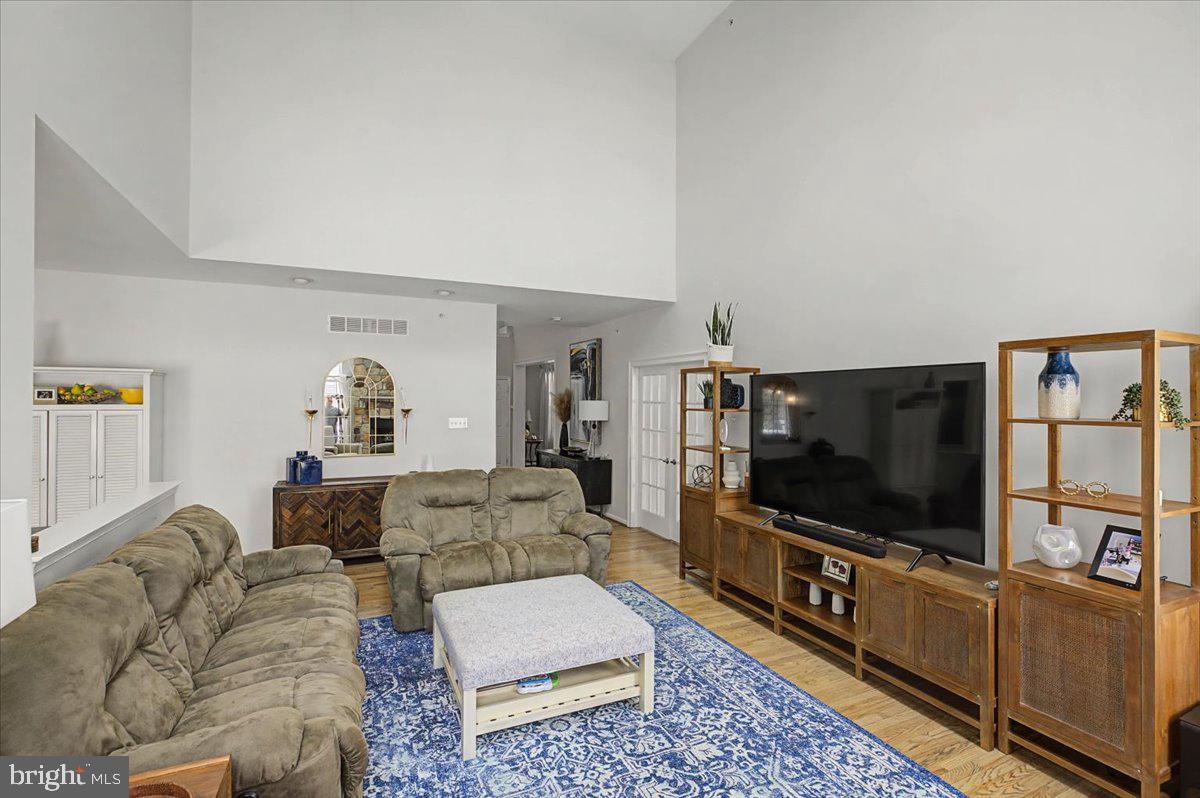 GREYSTONE ESTS - Residential