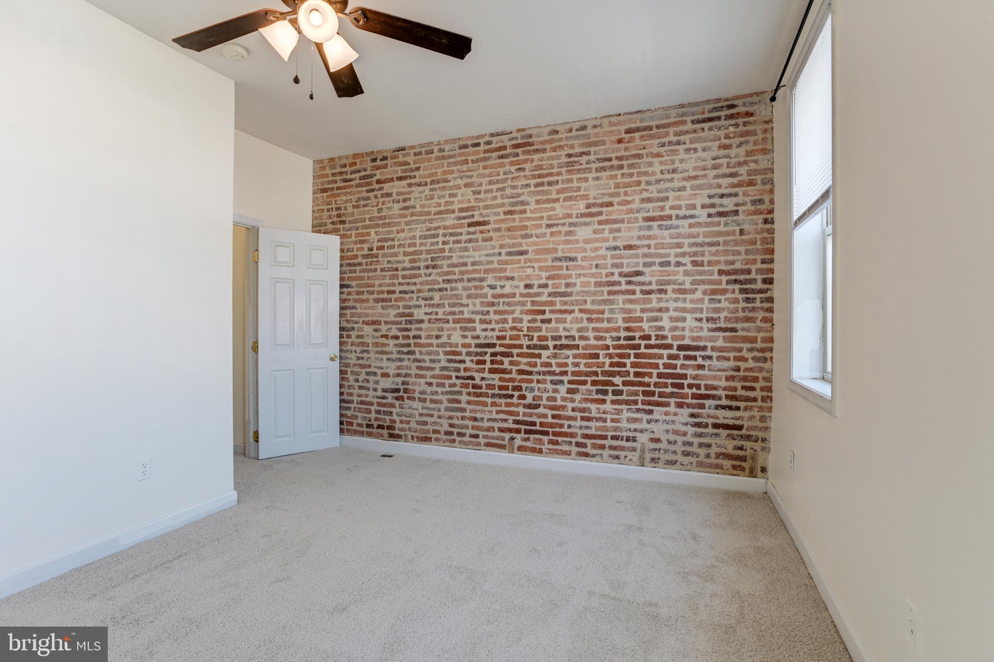 WASHINGTON VILLAGE - Residential