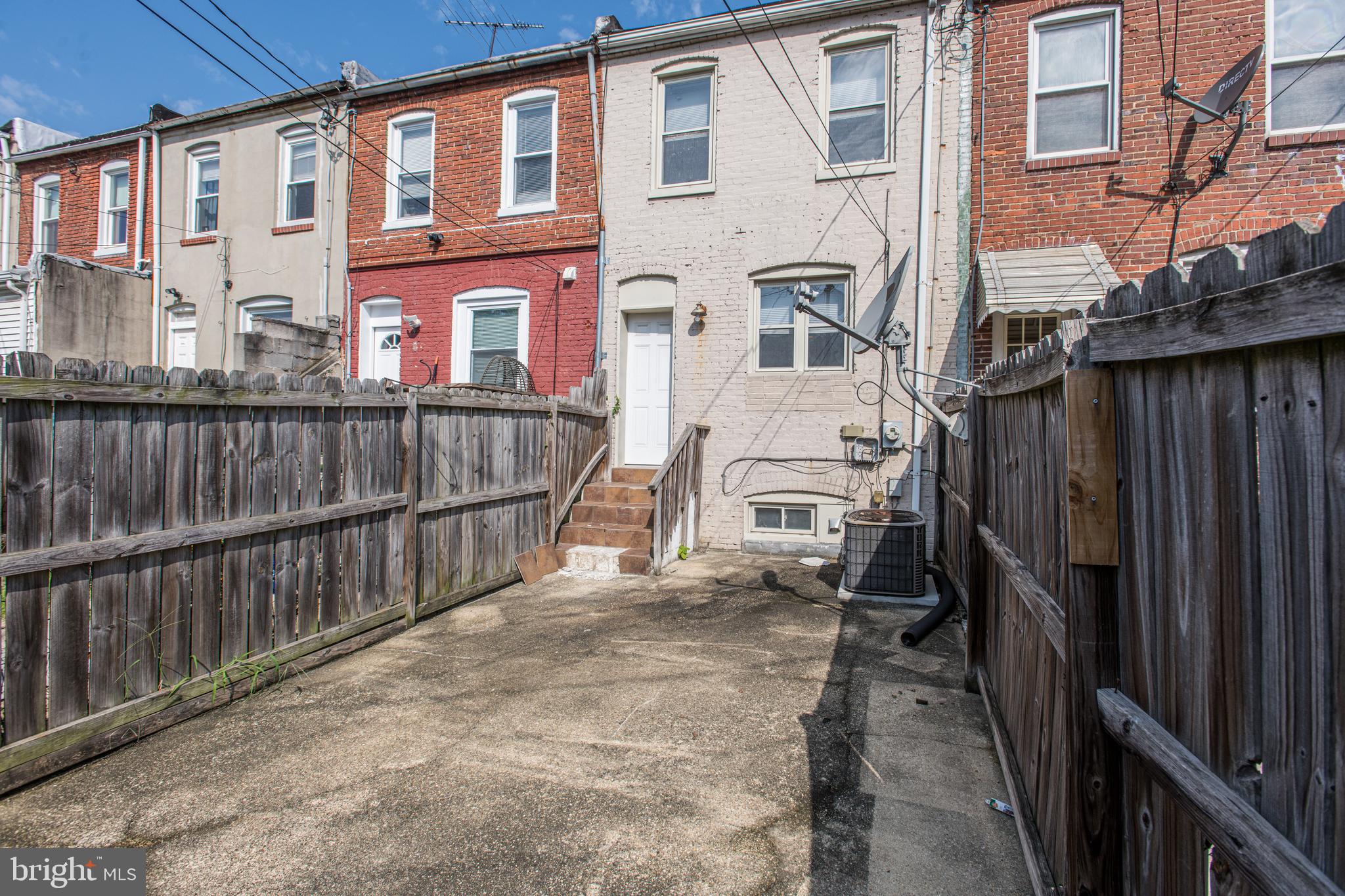 WASHINGTON VILLAGE - Residential