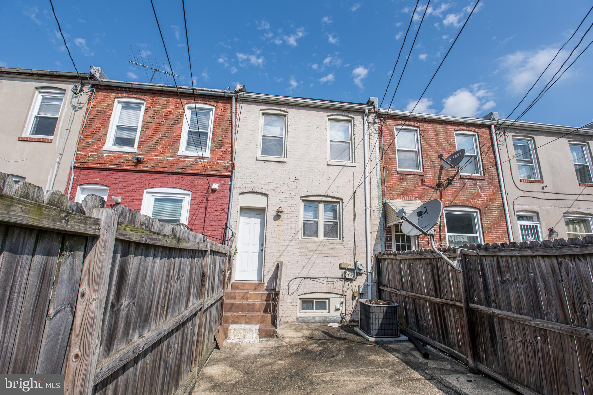 WASHINGTON VILLAGE - Residential