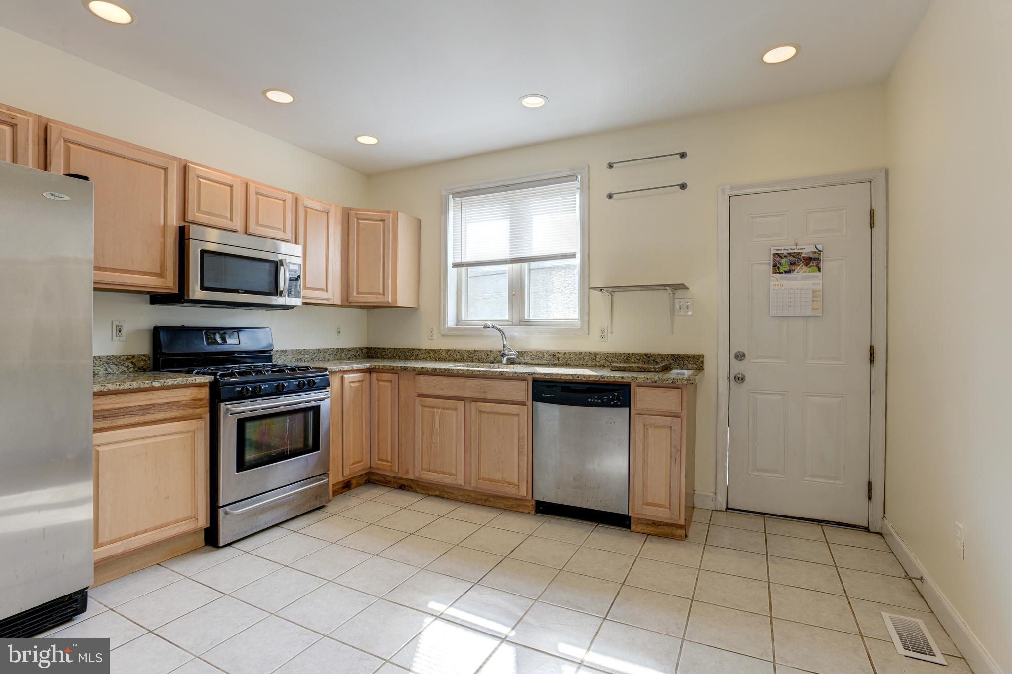 WASHINGTON VILLAGE - Residential