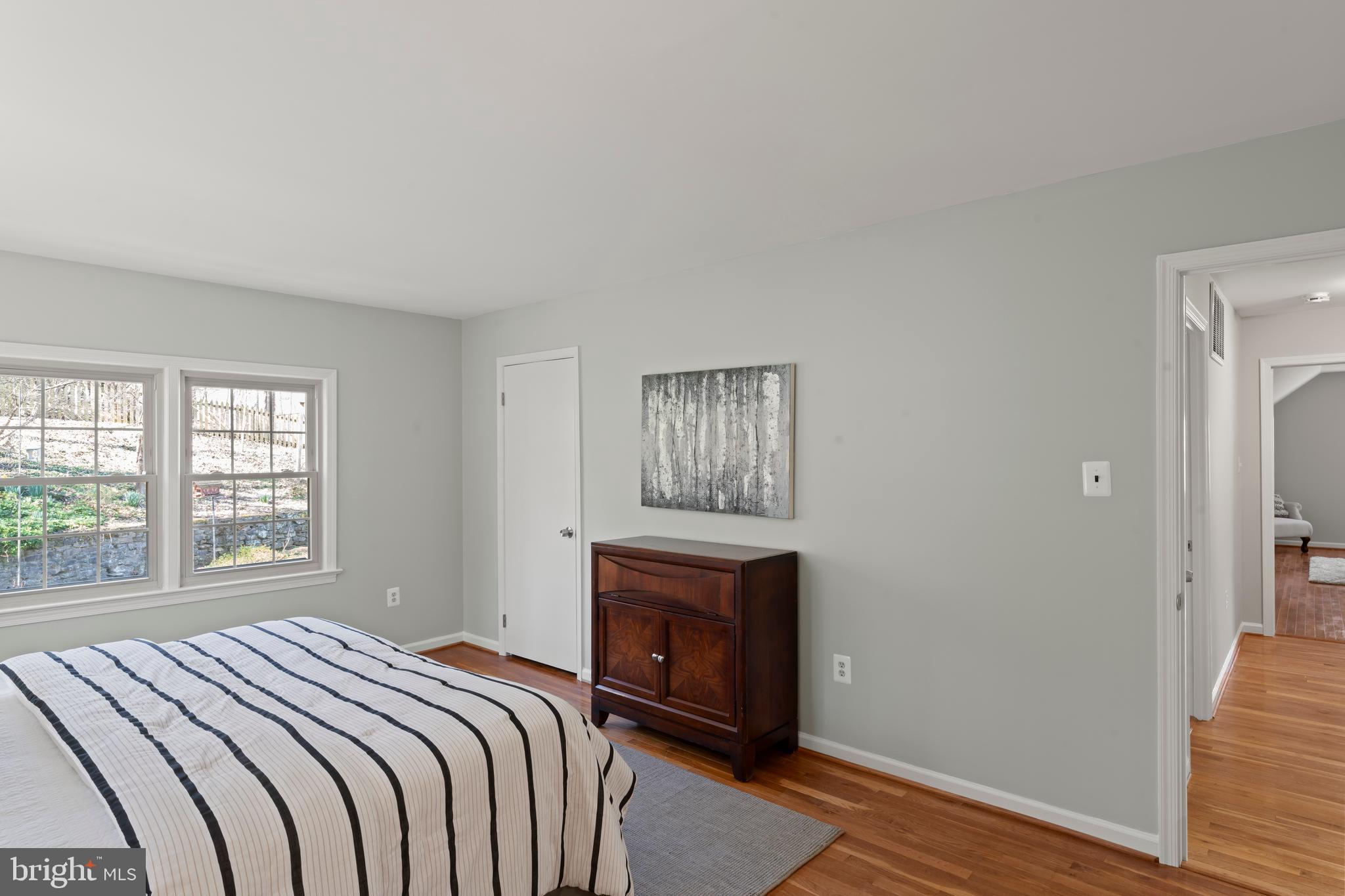 GLEN OAKS - Residential