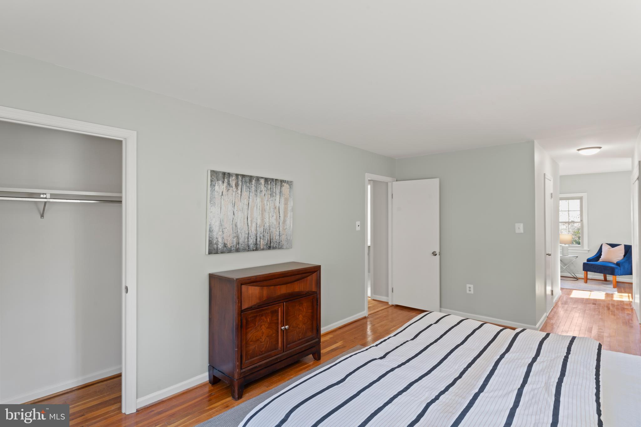 GLEN OAKS - Residential