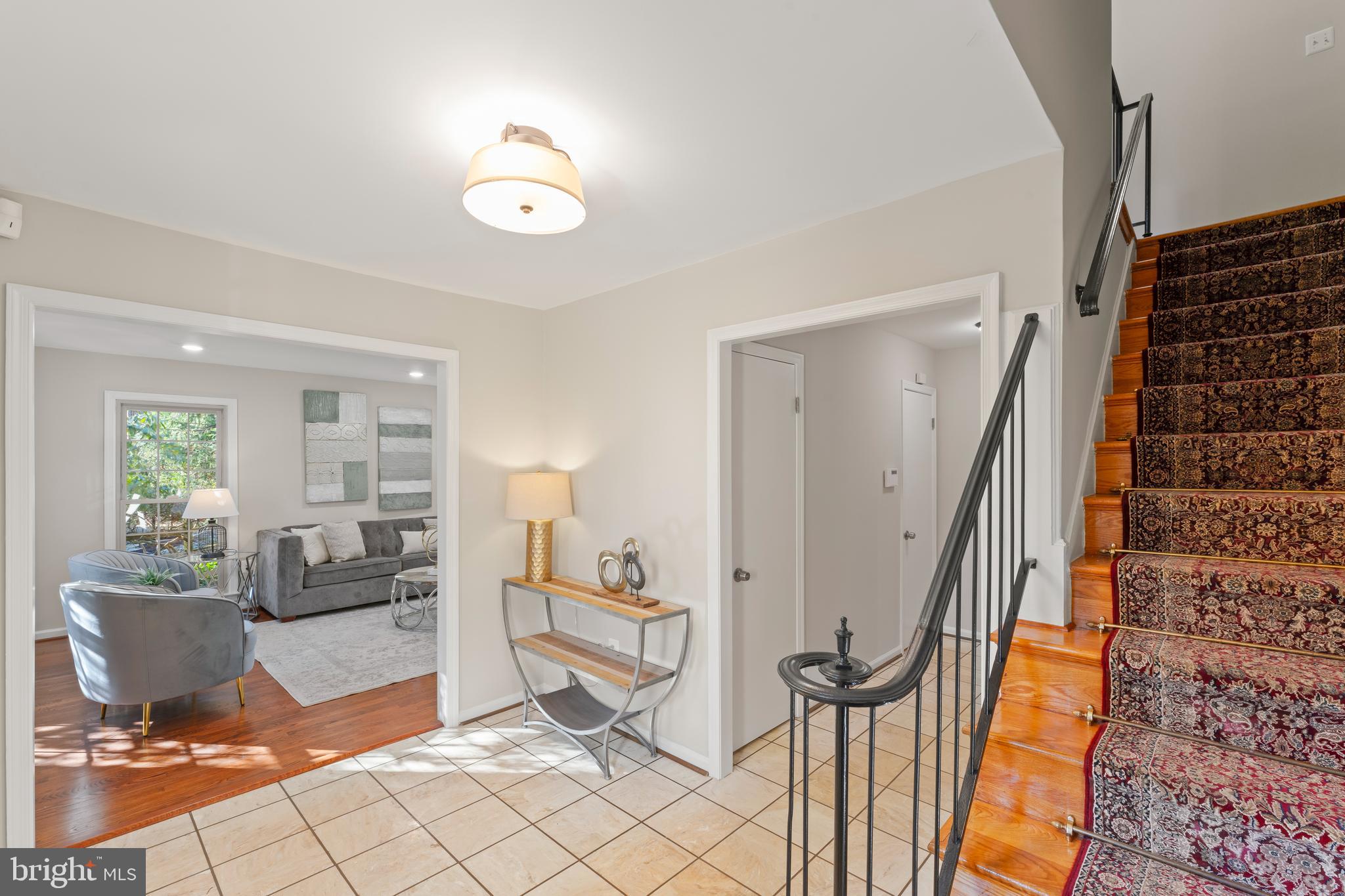 GLEN OAKS - Residential