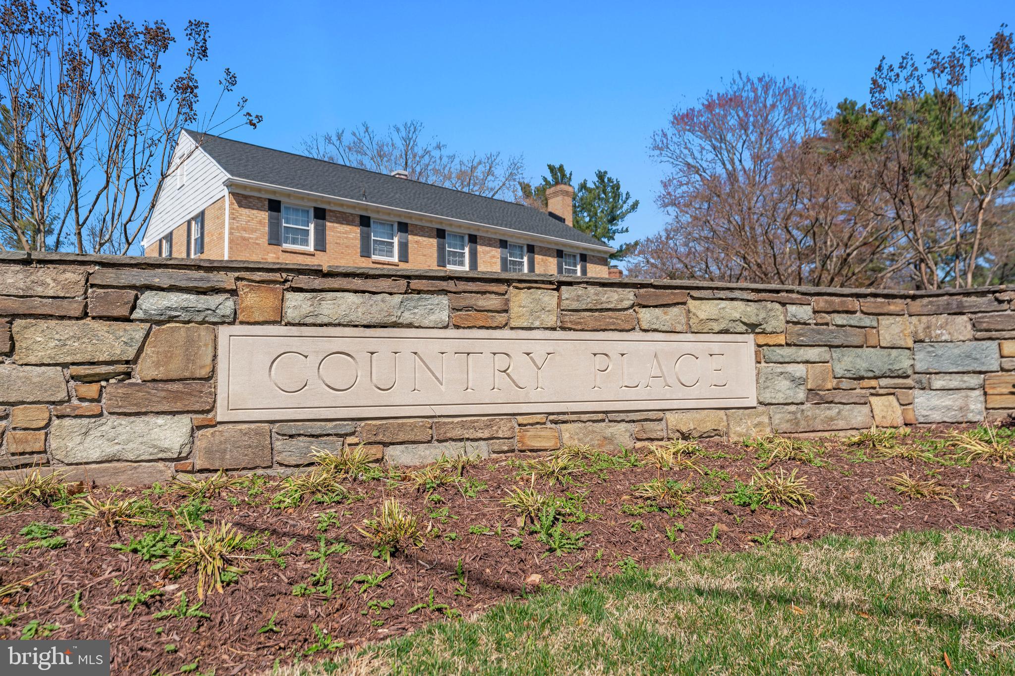 GLEN OAKS - Residential