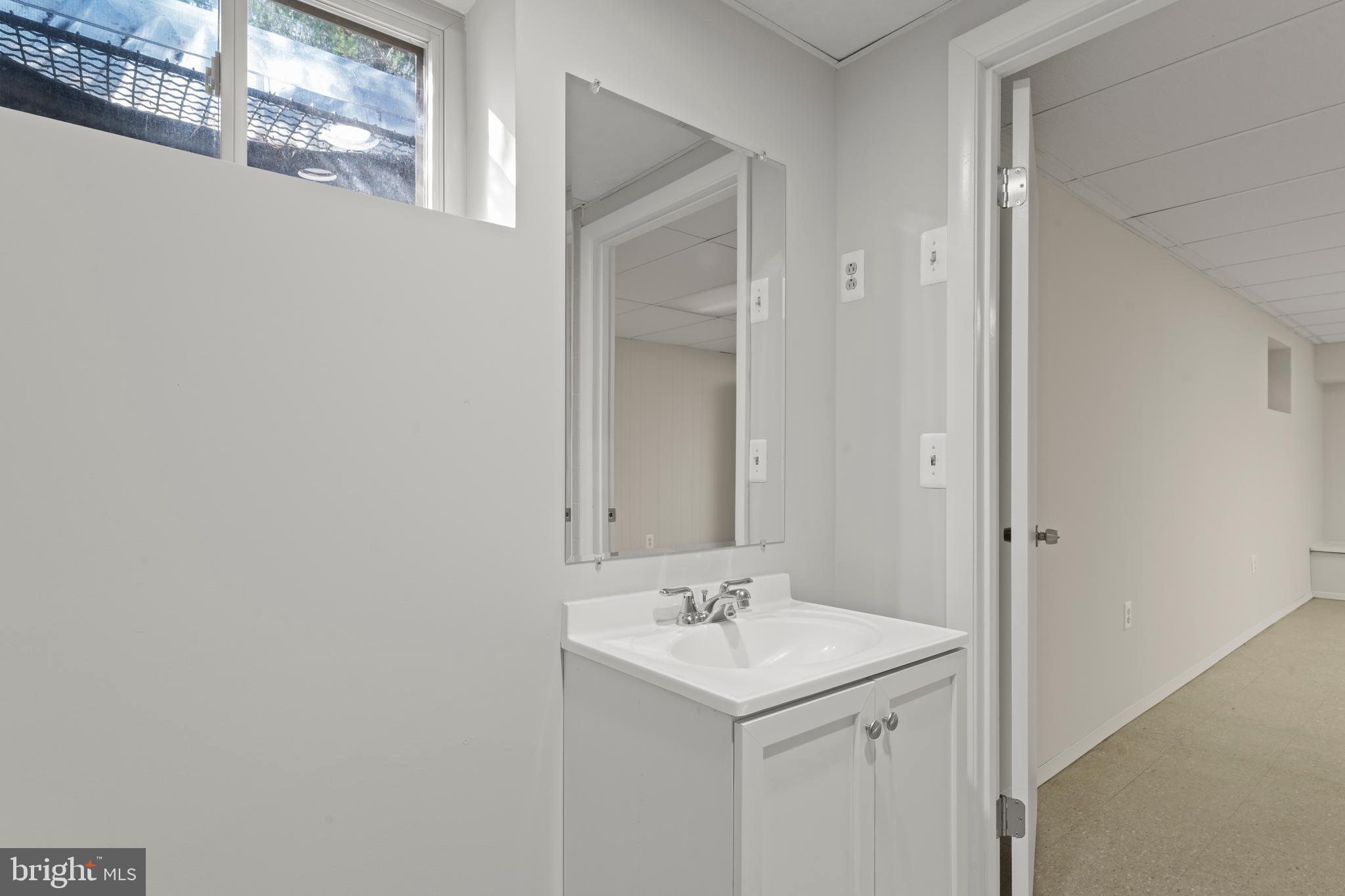 GLEN OAKS - Residential