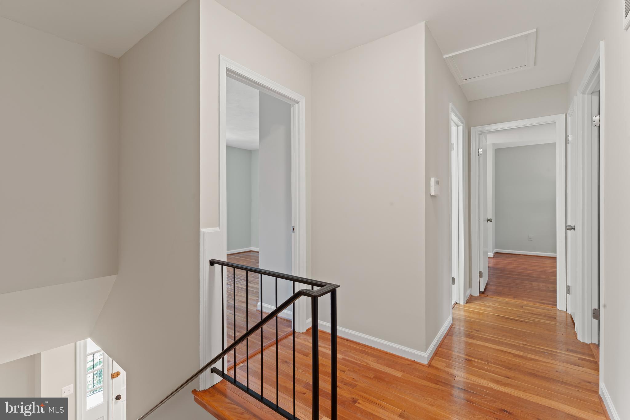 GLEN OAKS - Residential