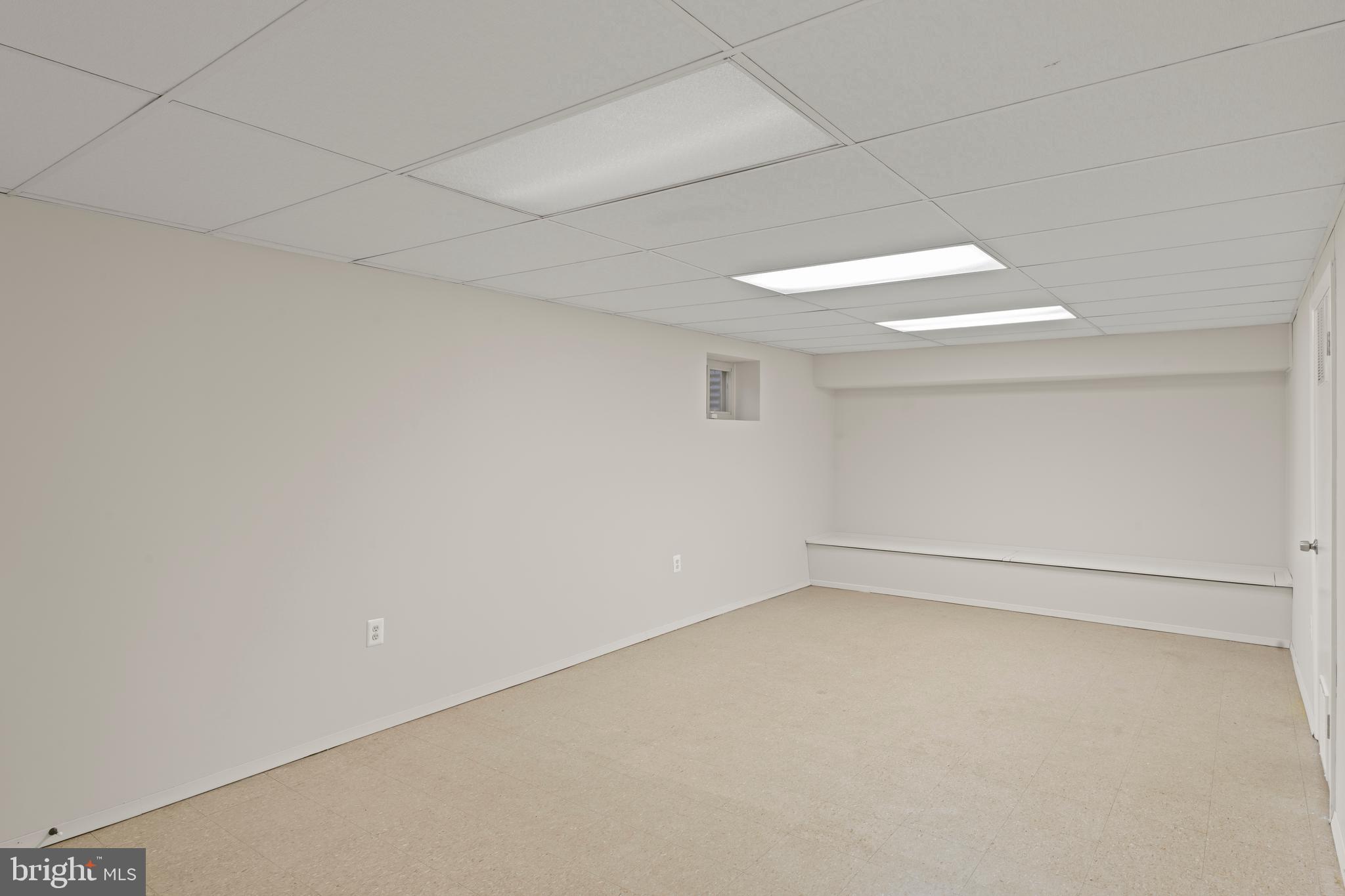 GLEN OAKS - Residential