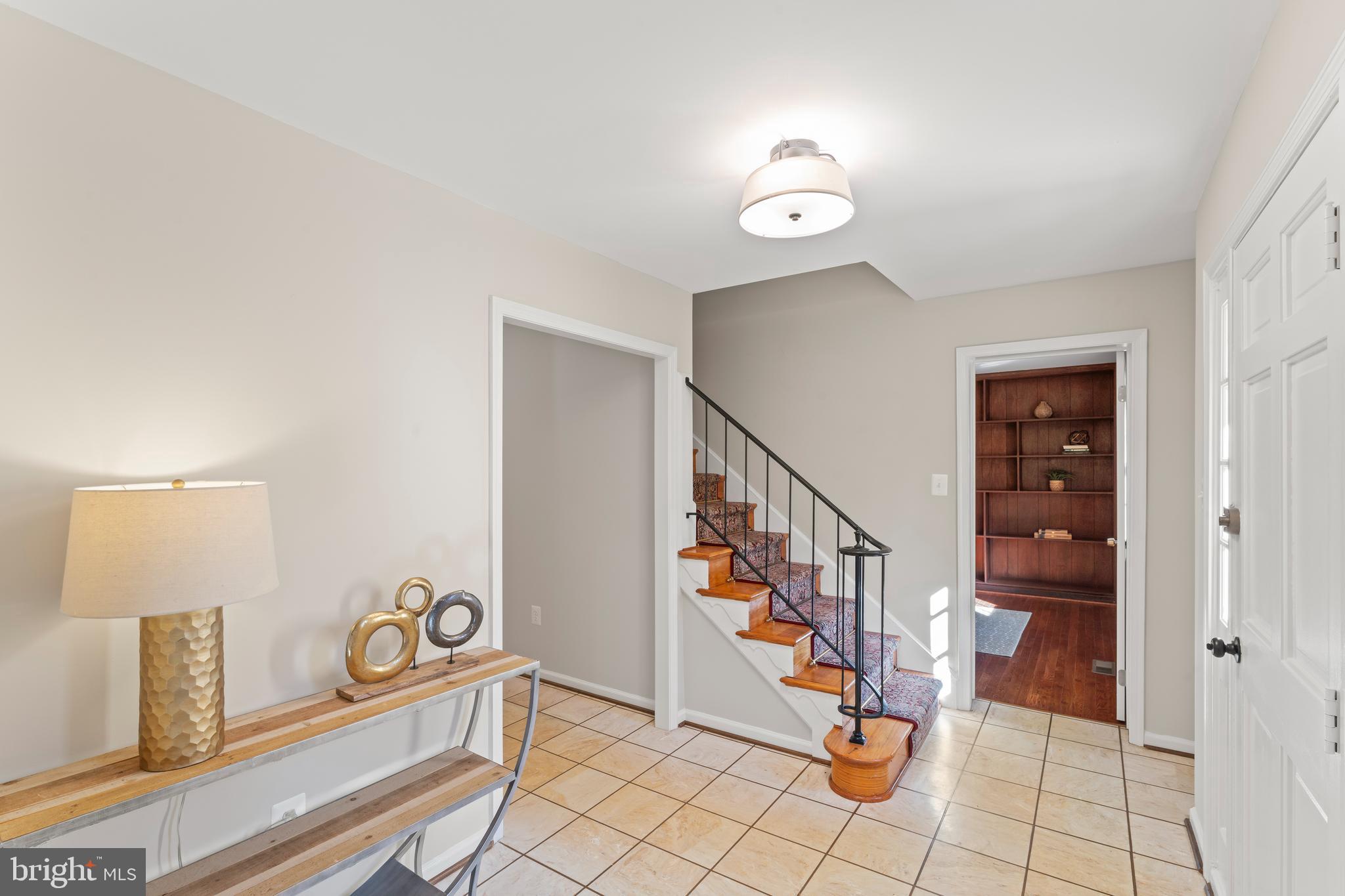 GLEN OAKS - Residential