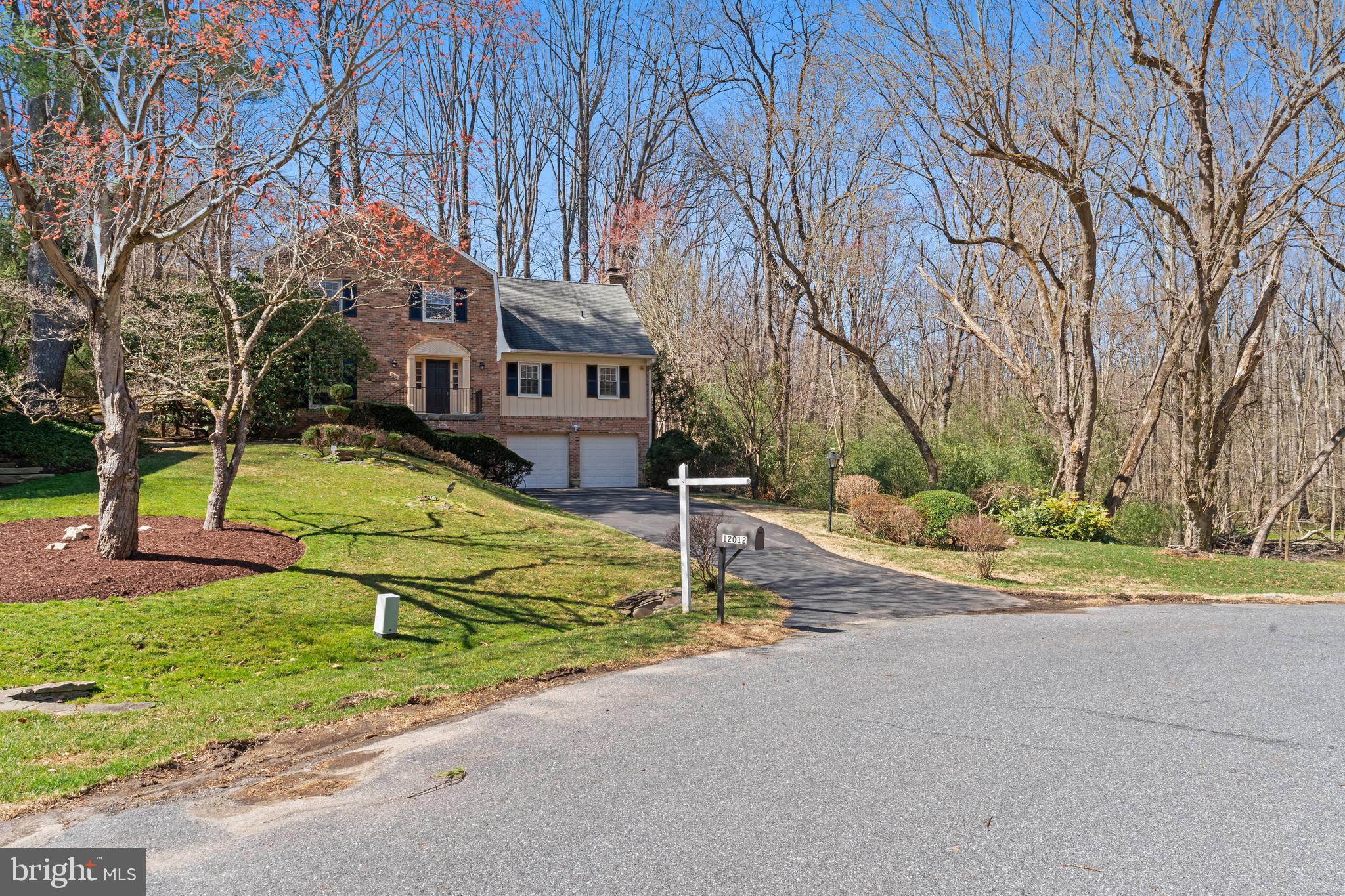 GLEN OAKS - Residential