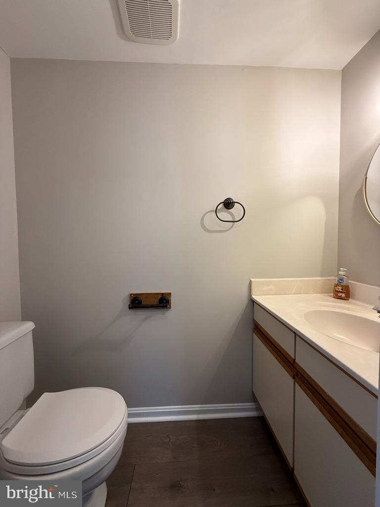 MARINERS LANDING - Residential Lease