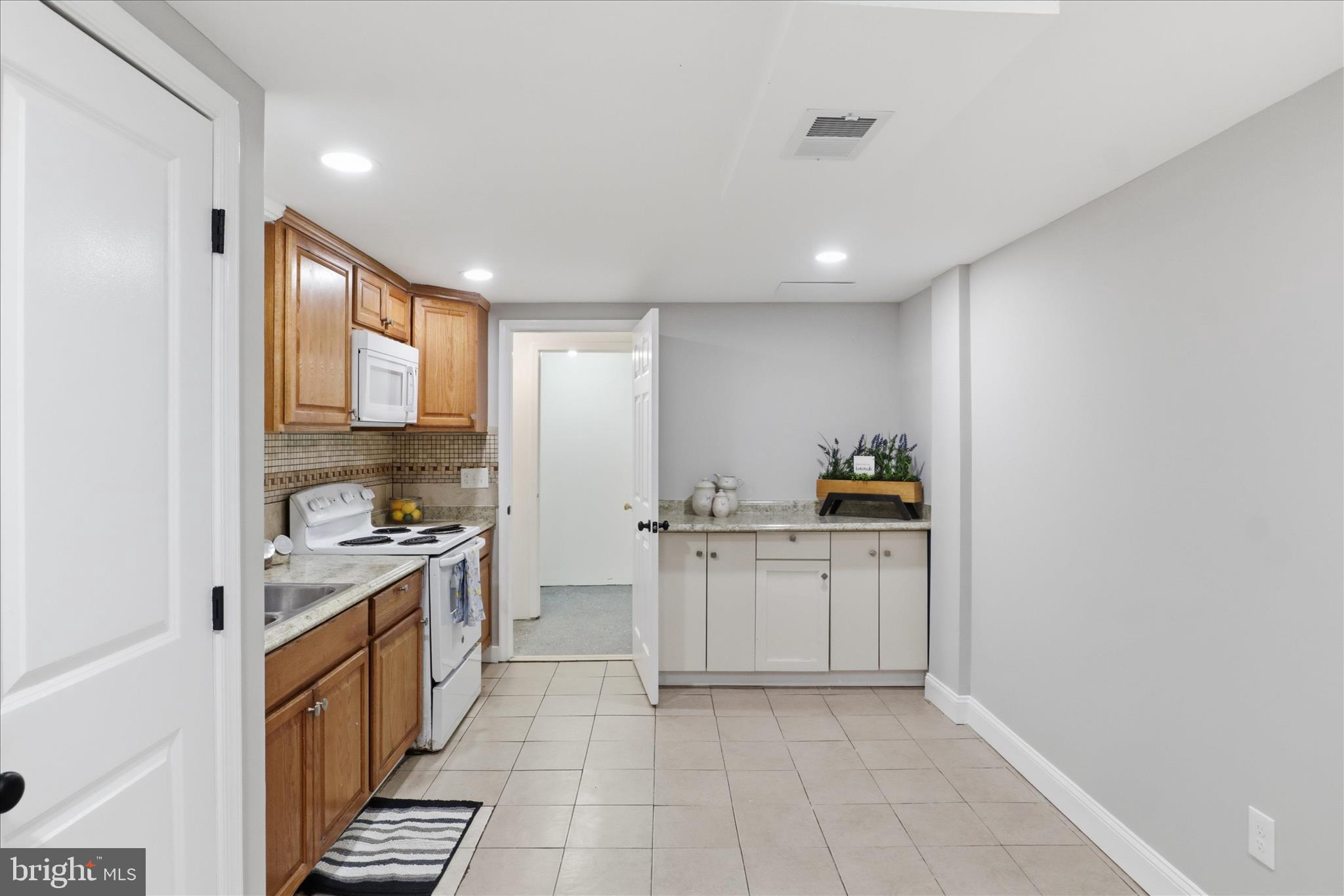 FOREST HEIGHTS - Residential