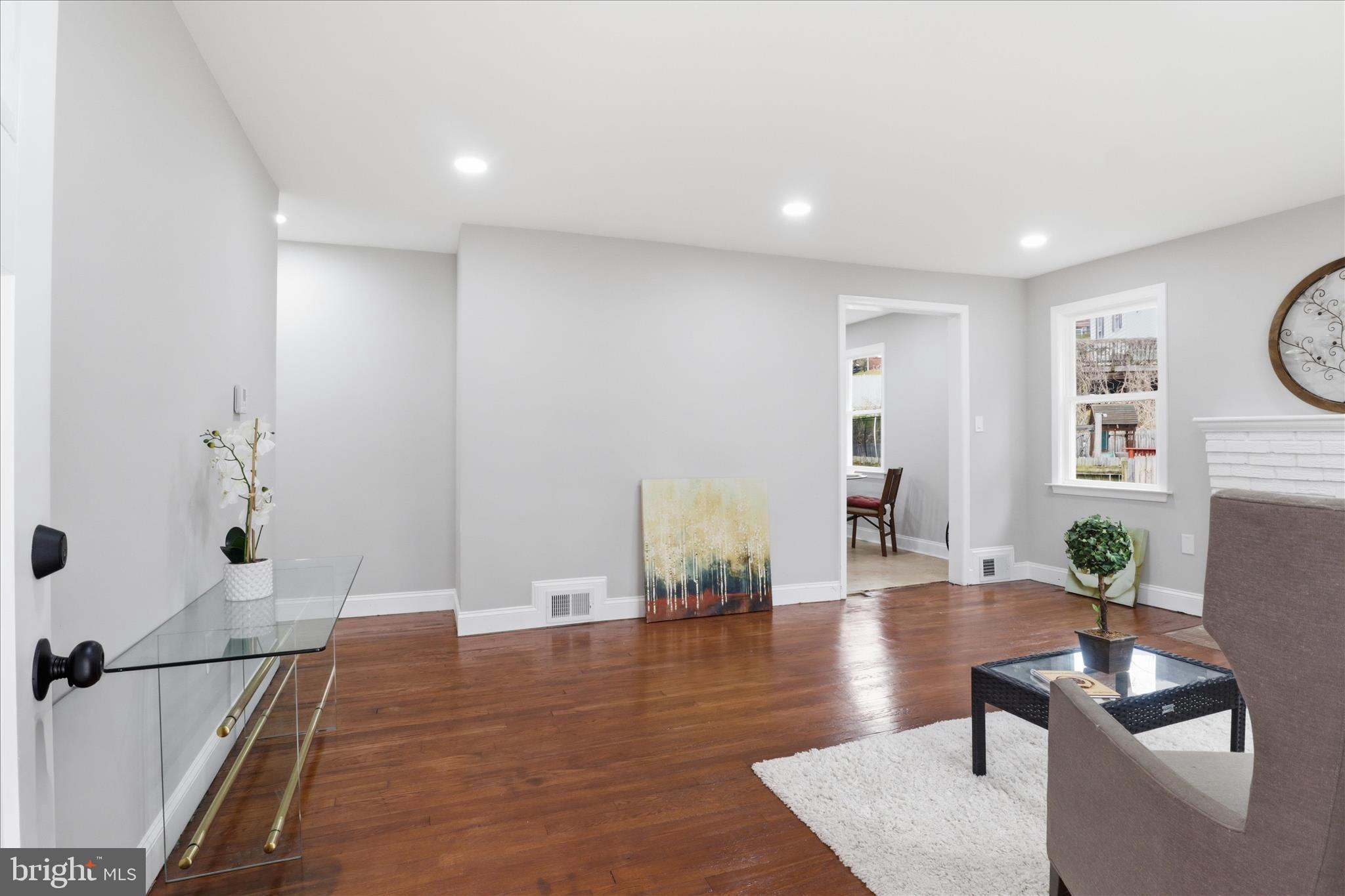 FOREST HEIGHTS - Residential