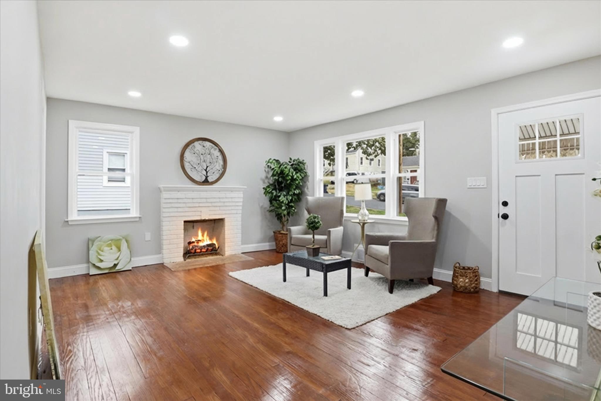 FOREST HEIGHTS - Residential