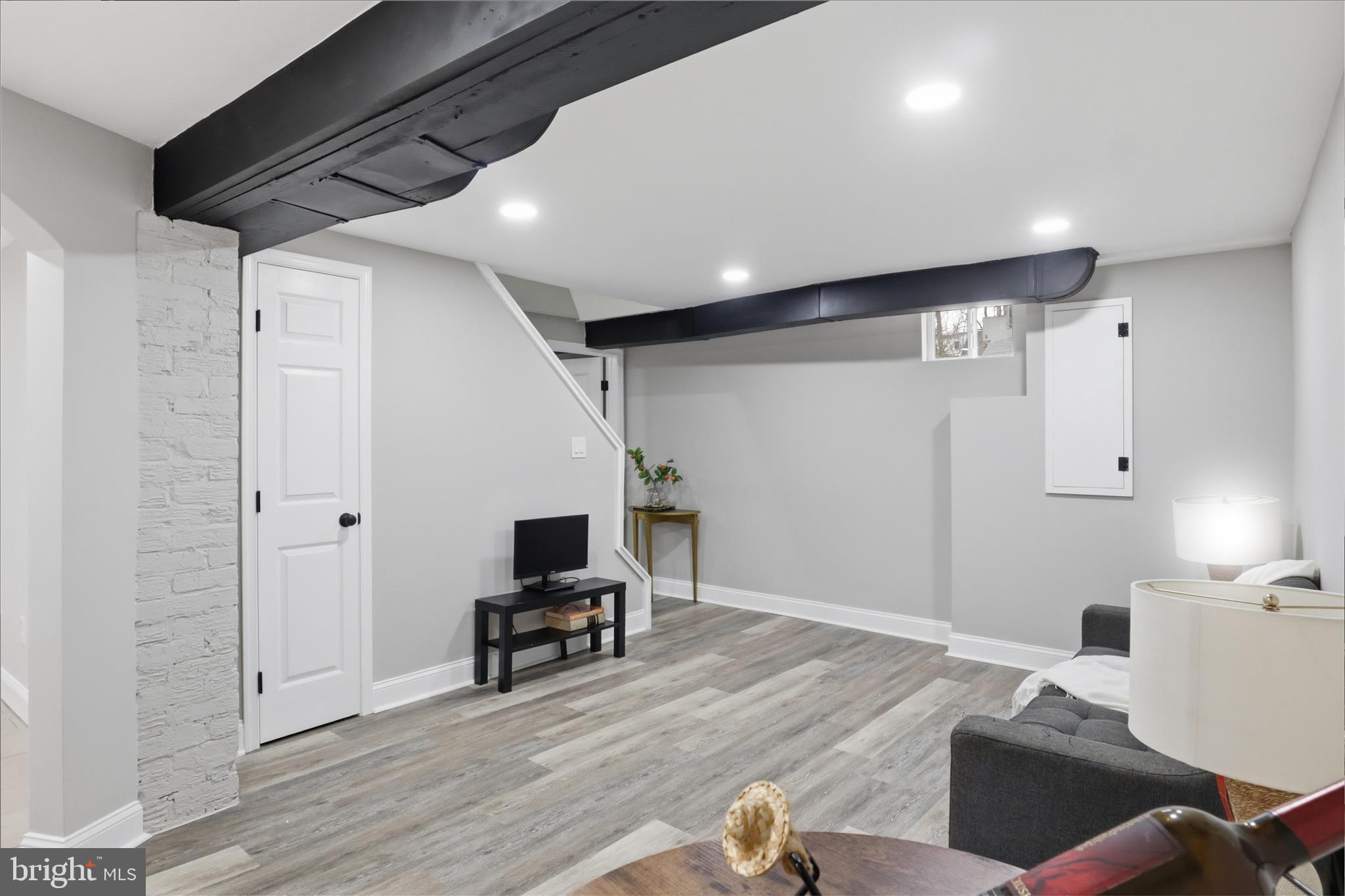 FOREST HEIGHTS - Residential