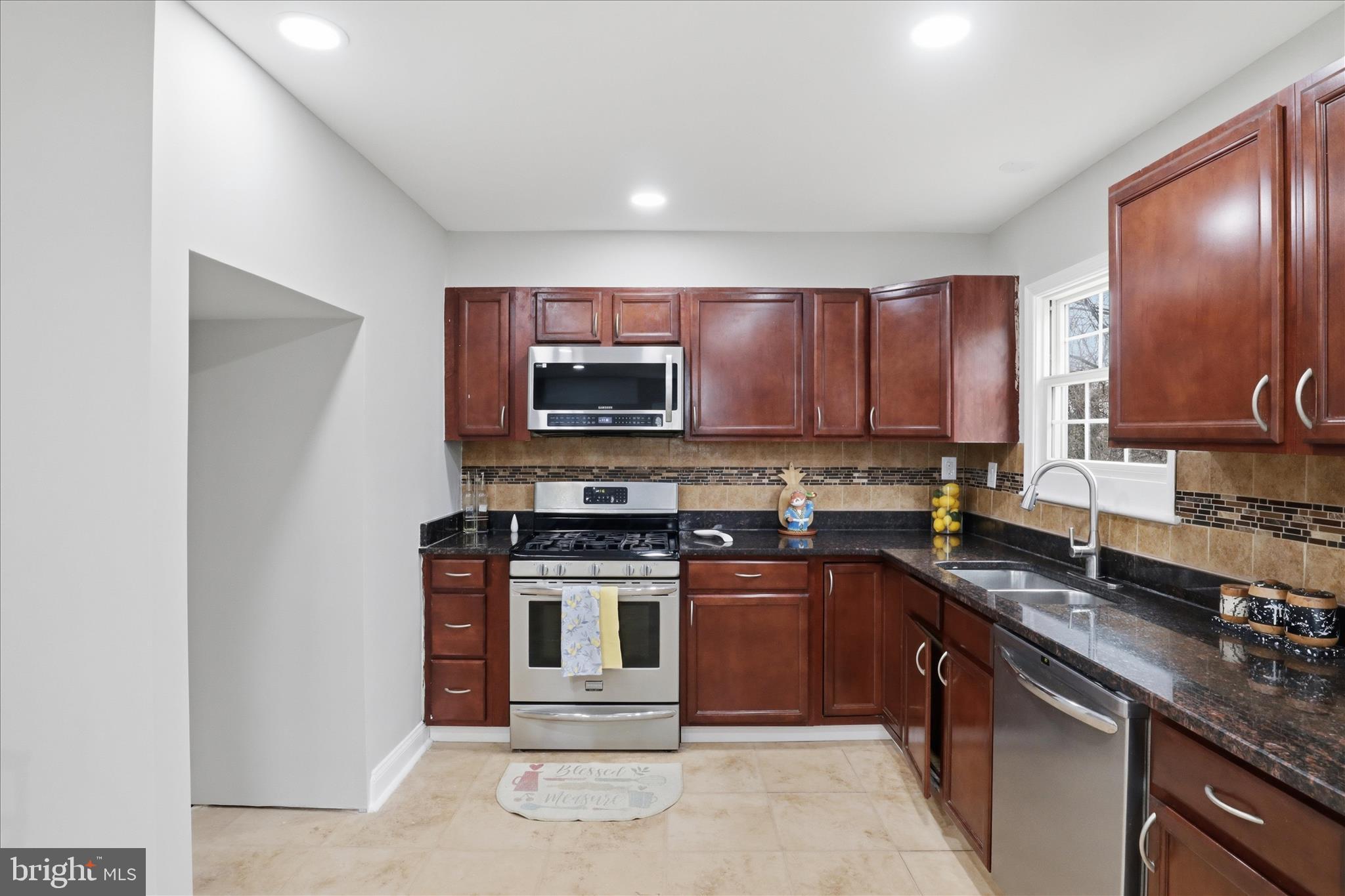 FOREST HEIGHTS - Residential