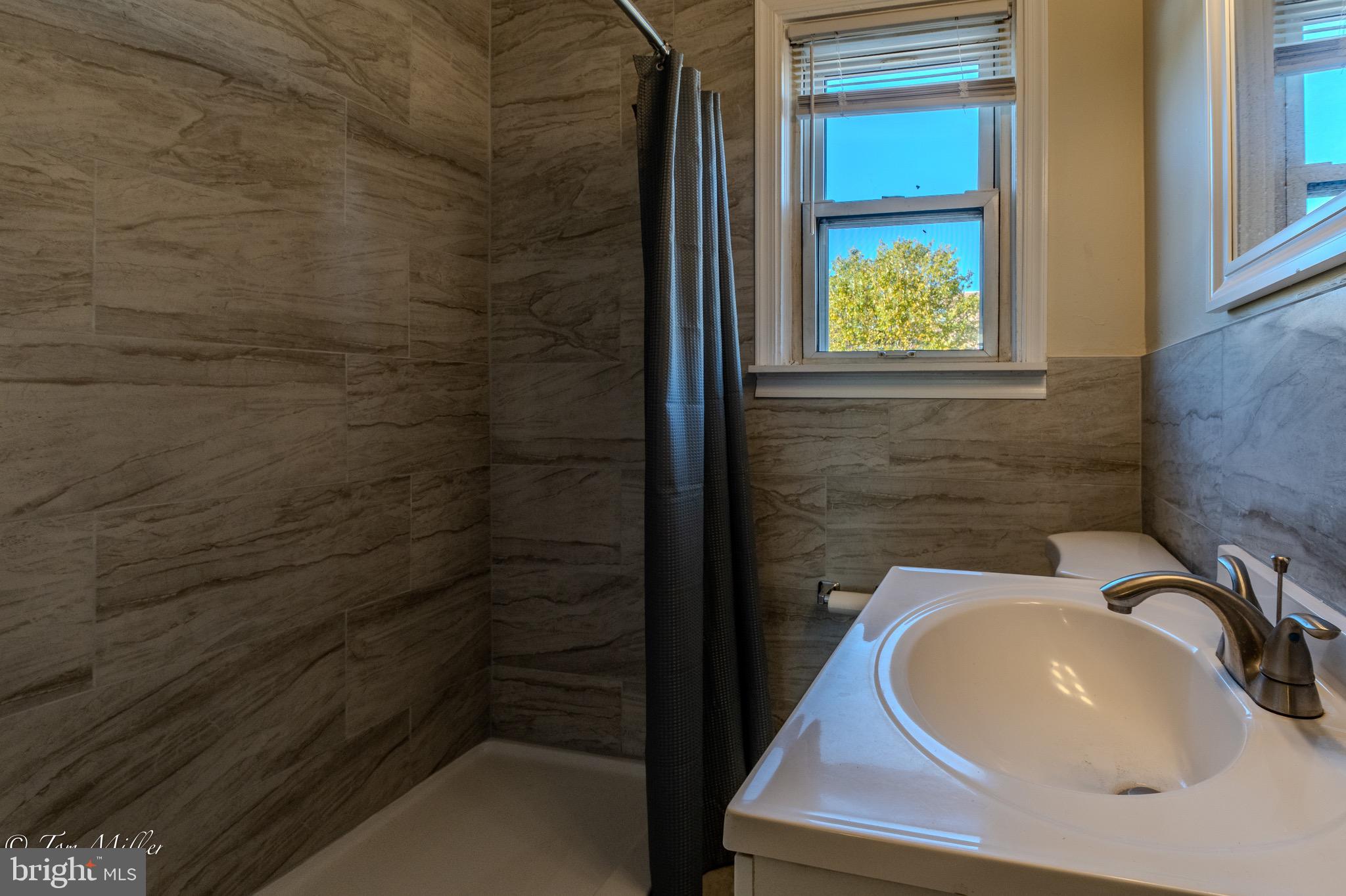 GREEKTOWN - Residential