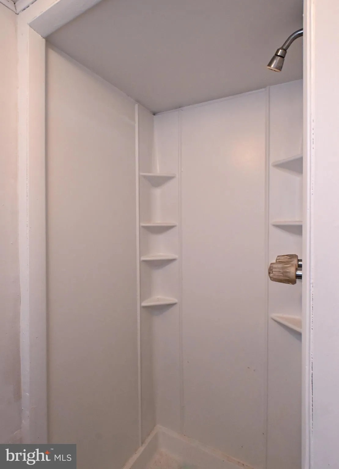 Baltimore, Maryland 21224, United States, 3 Bedrooms Bedrooms, ,2 BathroomsBathrooms,Residential,Active,232274