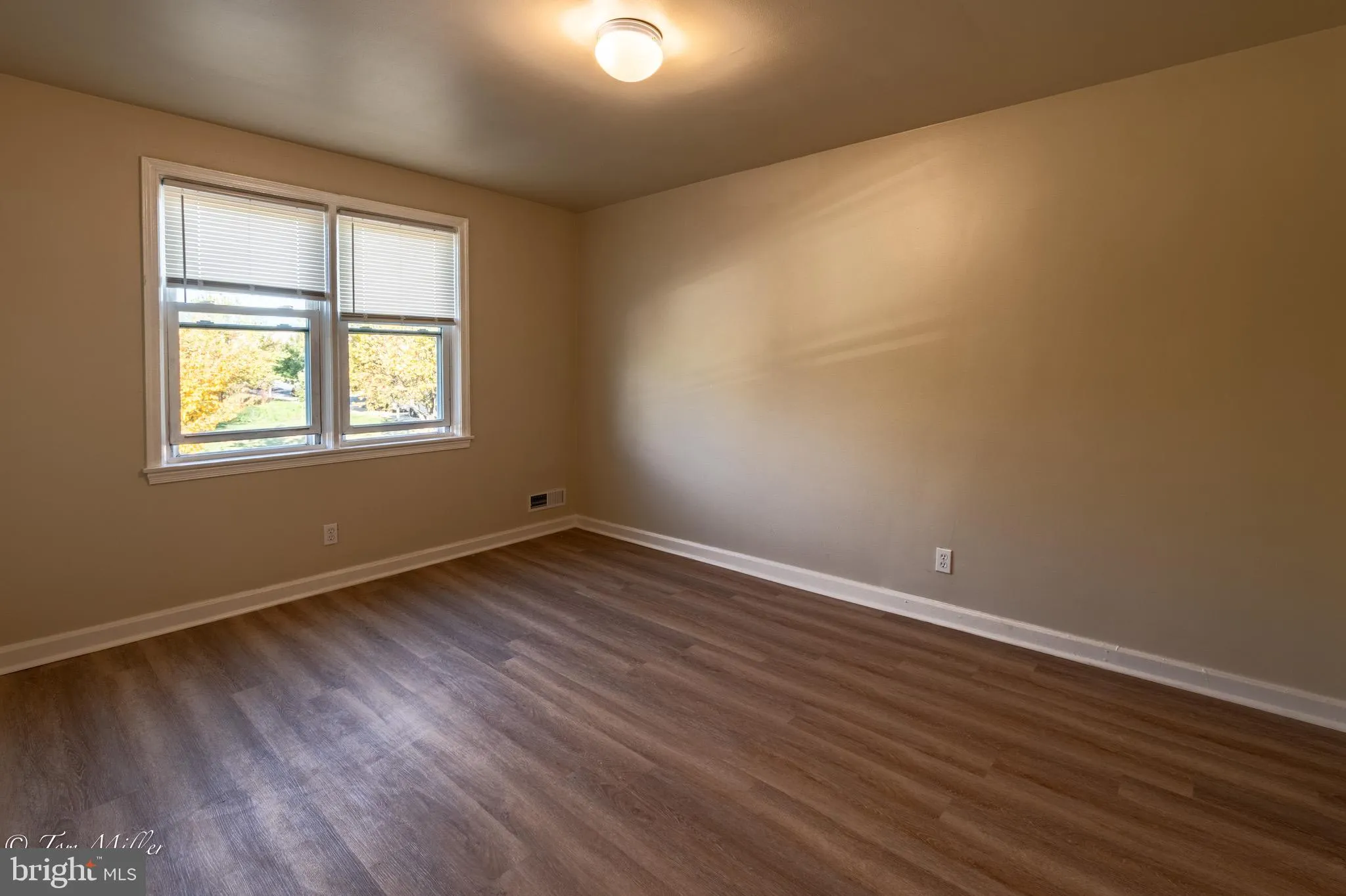 Baltimore, Maryland 21224, United States, 3 Bedrooms Bedrooms, ,2 BathroomsBathrooms,Residential,Active,232274