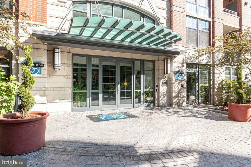 LOCATION LOCATION LOCATION!  Close to everywhere you would want to be, this 1 bedroom, updated beauty is well equipped and conveniently located in Clarendon, just two blocks from METRO.  With a beautiful view to the courtyard through oversized windows this unit is in spectacular condition.  All the modern conveniences include in-unit laundry, fitness facility, rooftop pool, concierge and more!  Rent includes one reserved parking space and 2 storage units located in garage.  Move in fee charges by Condo is $900 to move in M-F, $450 refundable if no damage.