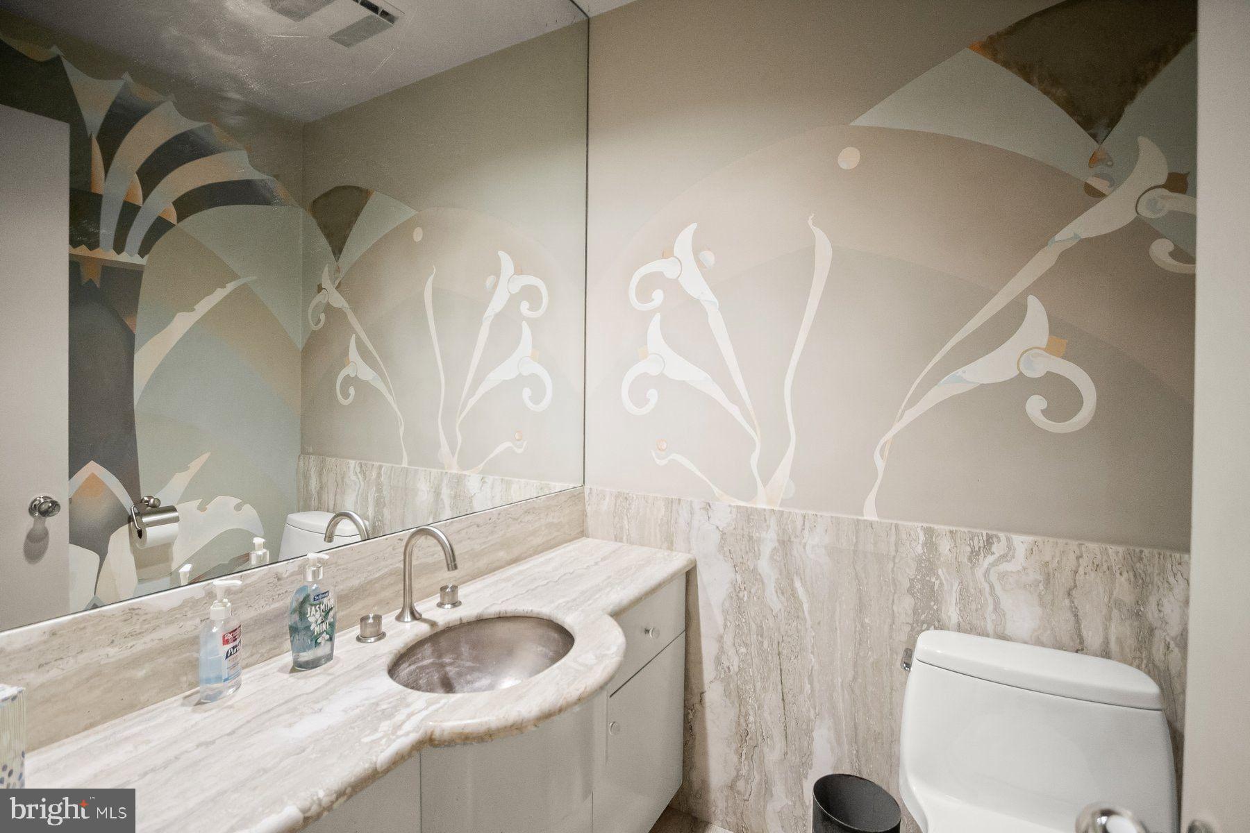 KENWOOD PARK - Residential