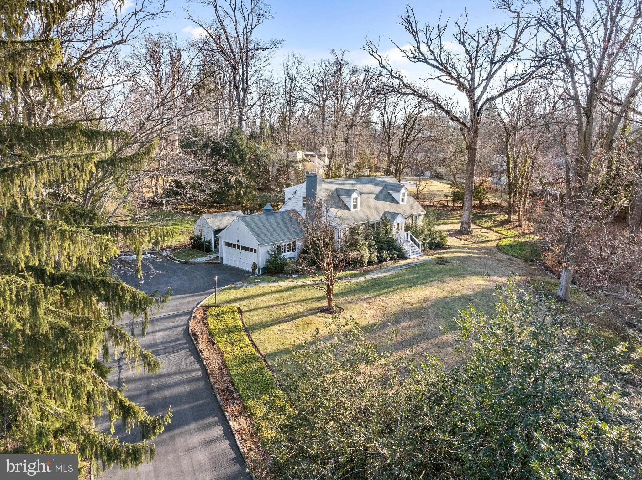 Villanova, Pennsylvania 19085, United States, 4 Bedrooms Bedrooms, ,3 BathroomsBathrooms,Residential,Pending,4569