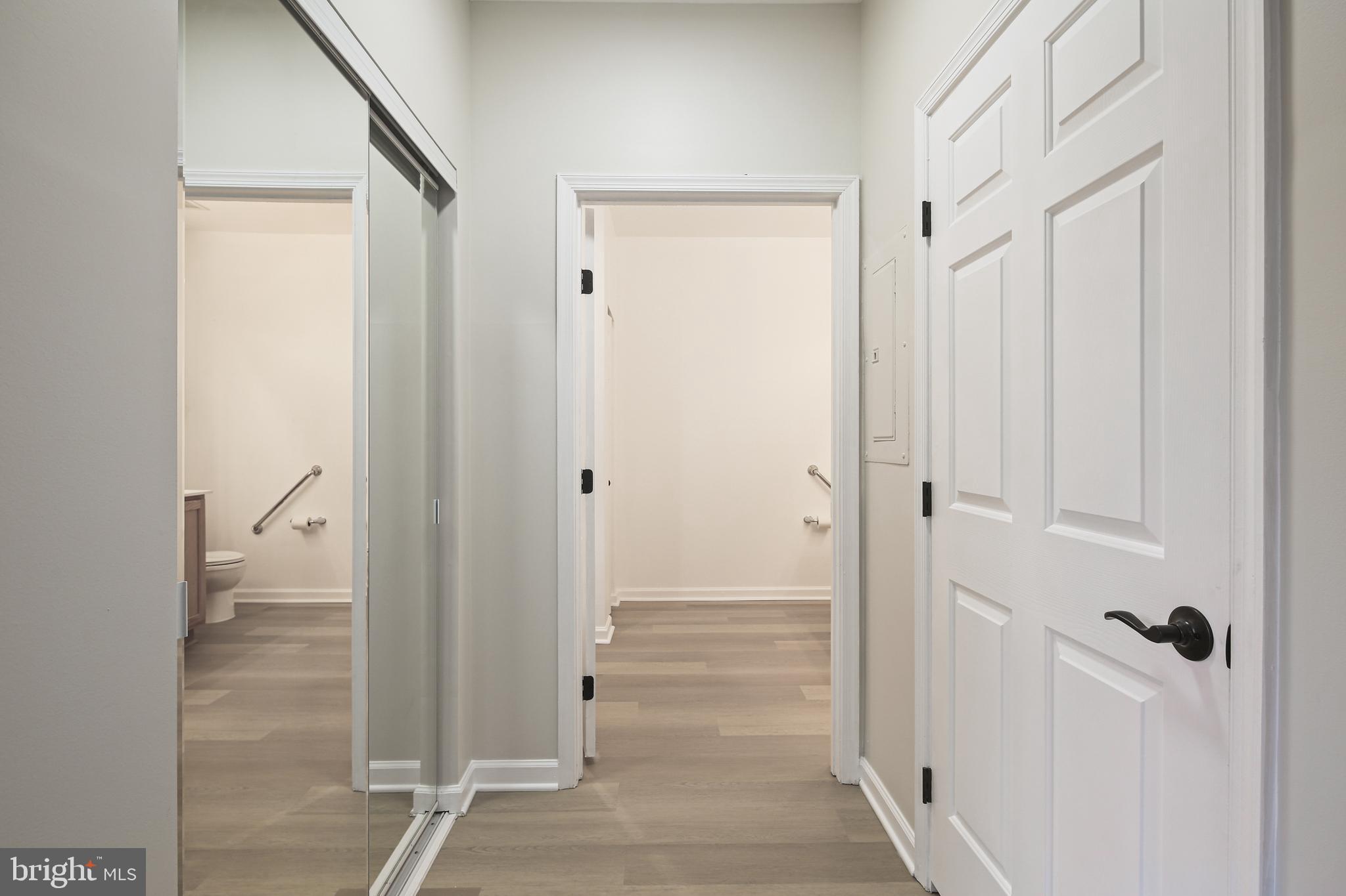 HEARTHSTONE AT VILLAGE SQUARE - Residential