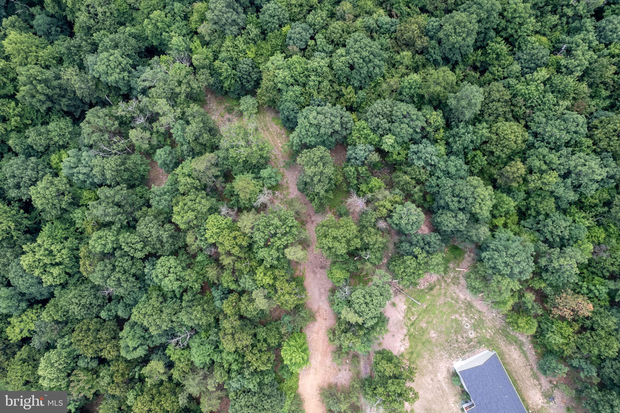 CRESCENT ORCHARDS - Land