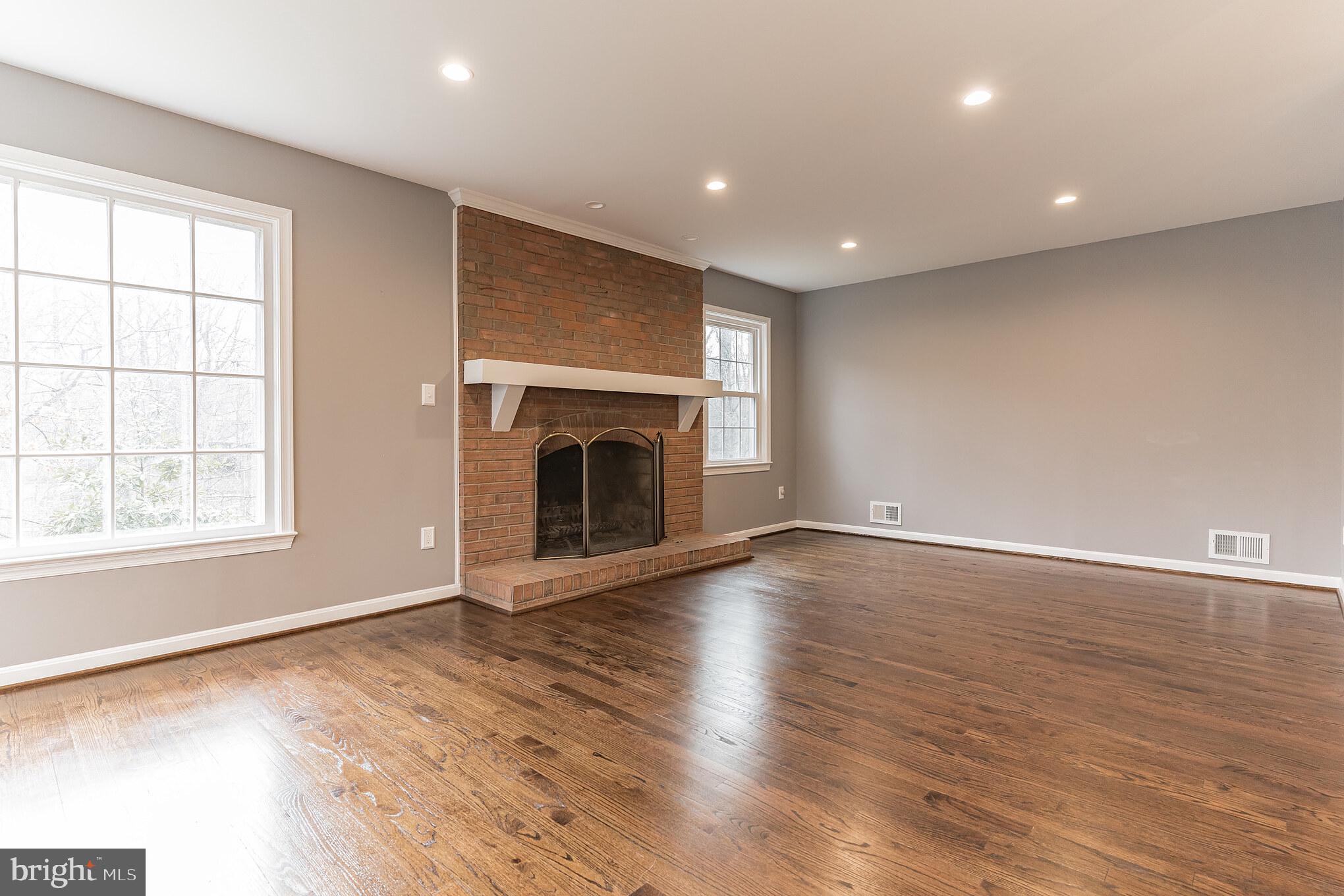 TALLY HO - Residential