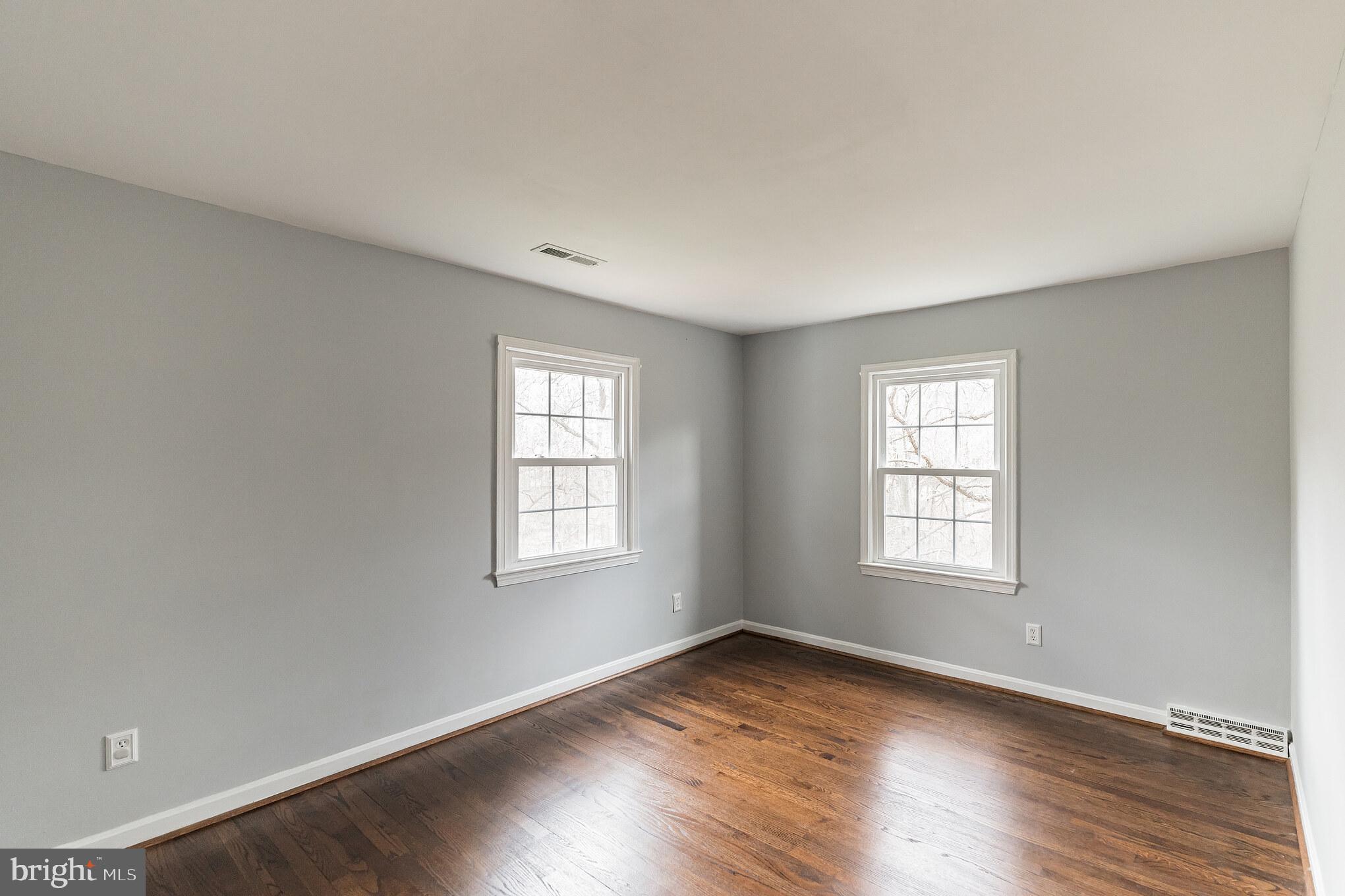 TALLY HO - Residential