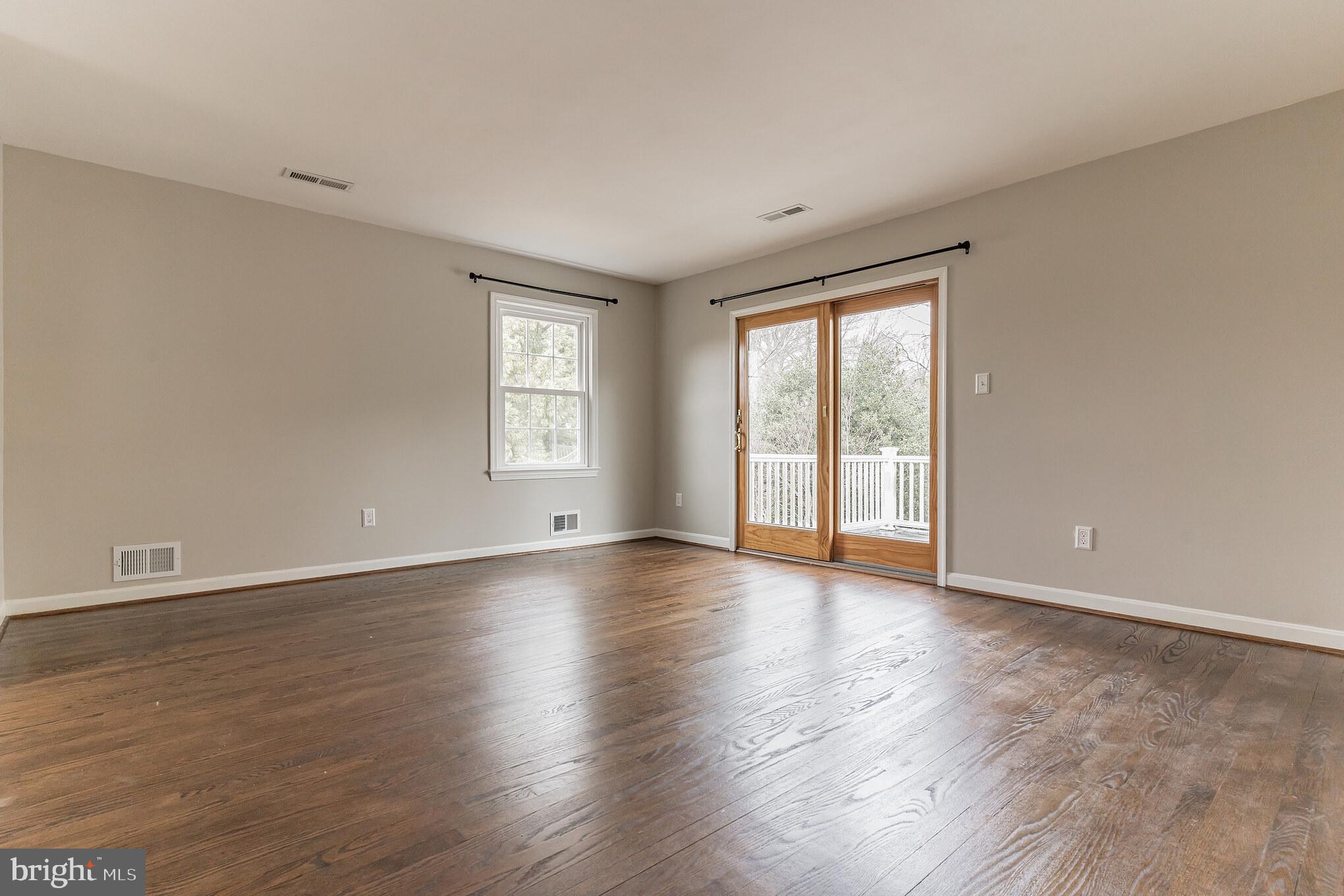 TALLY HO - Residential