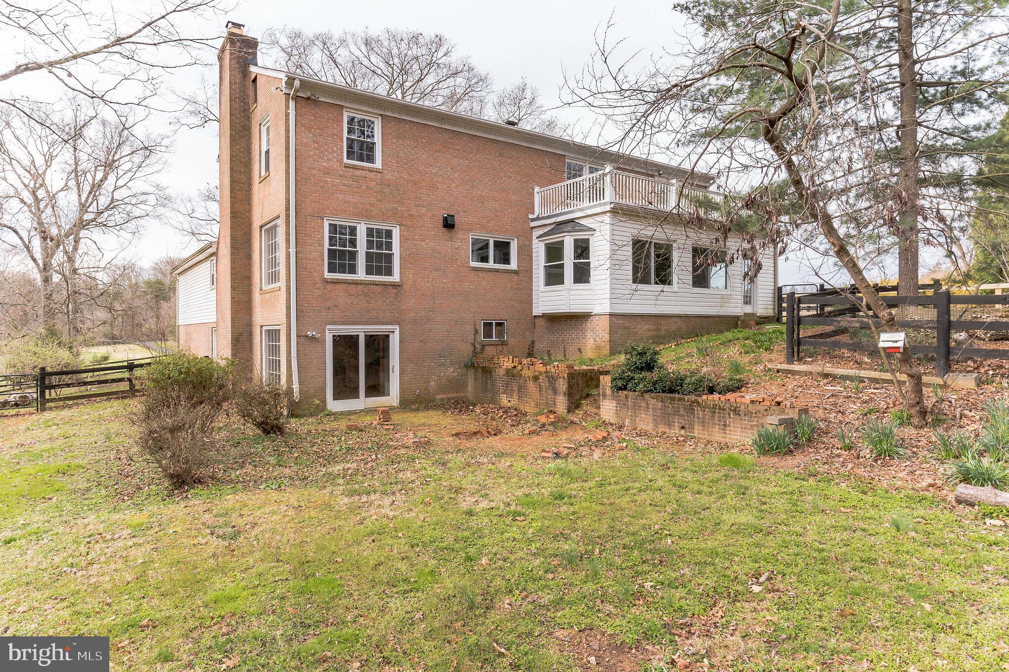 TALLY HO - Residential