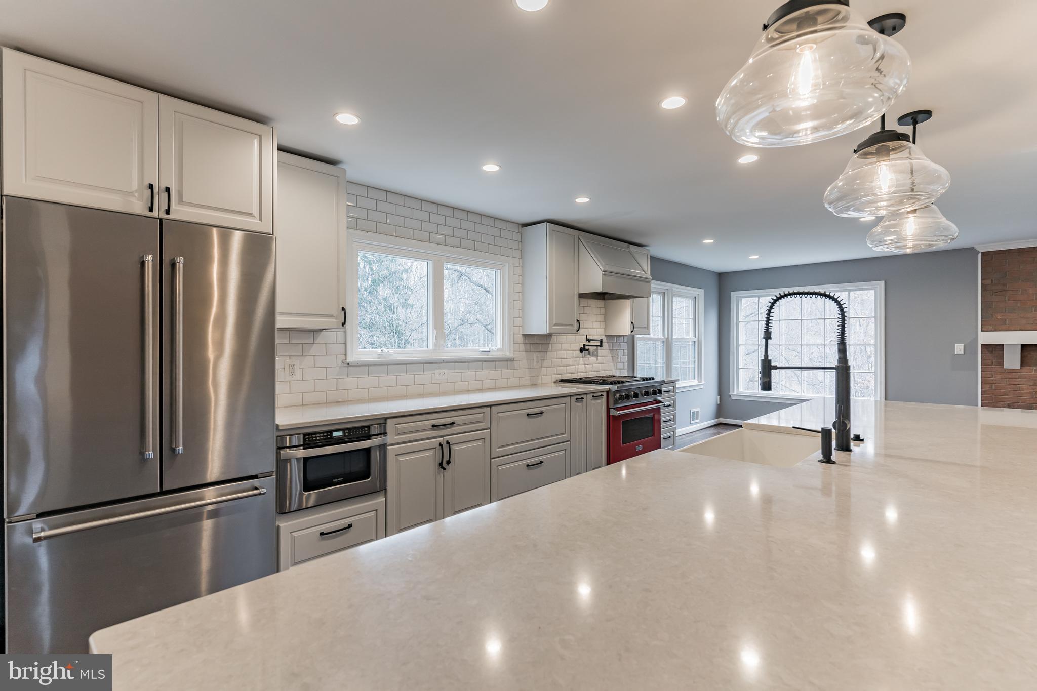 TALLY HO - Residential